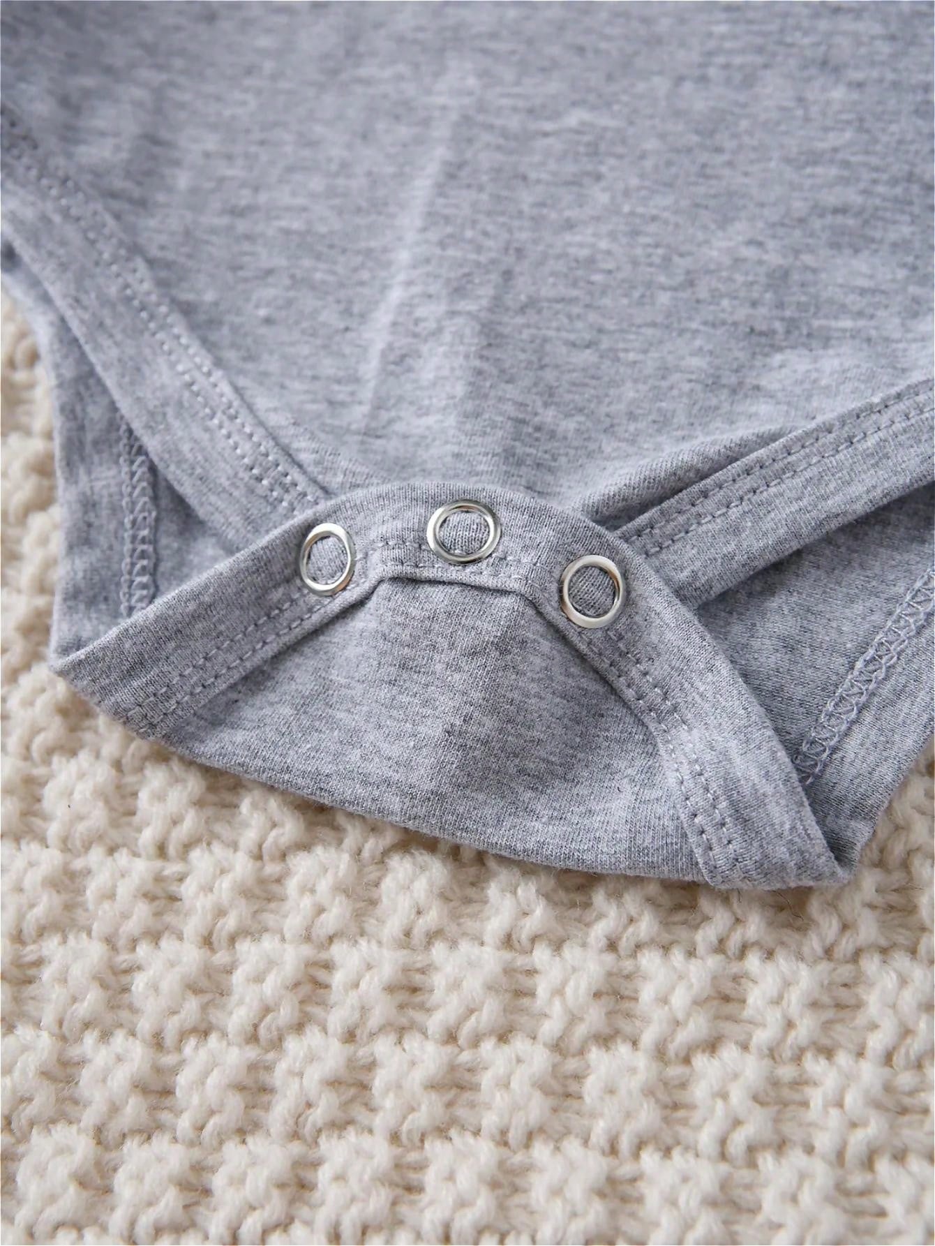 Go Get Me Milk, Farmer's Letter Print, Comfortable Summer Outdoor Activity Transparent Jacket, 100% Cotton Newborn Crawling Suit, Soft And Fashionable Short Sleeved Baby Triangle Jumpsuit