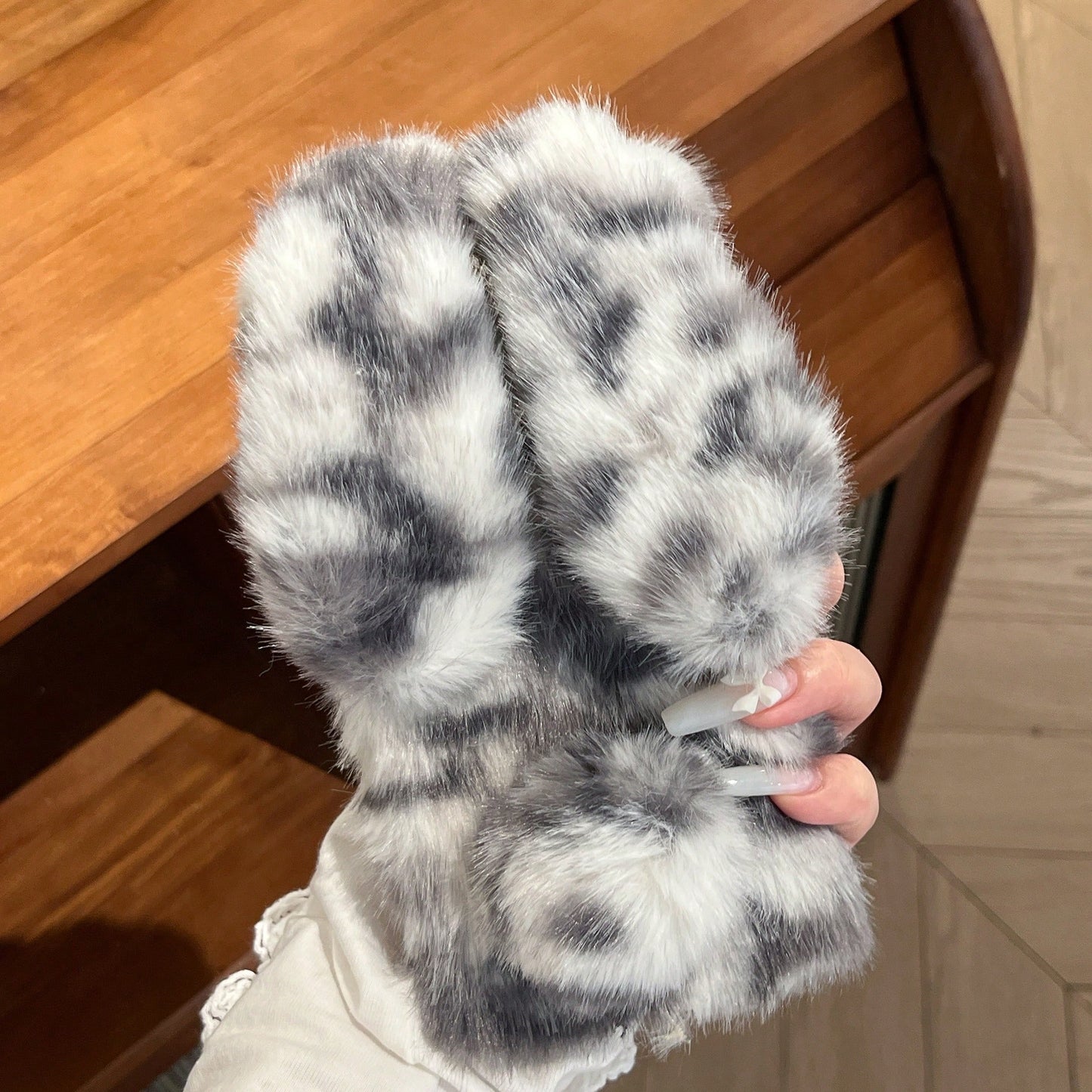 Grey And White Striped 3D Long-Eared Rabbit Phone Case Compatible With IPhone 17 Pro Max/ 16 Pro Max/ 15 Pro Max/ 14/ 13 Pro/ 12/ 11, Women's Protective Cover, Autumn/Winter, Note: Not Animal Fur