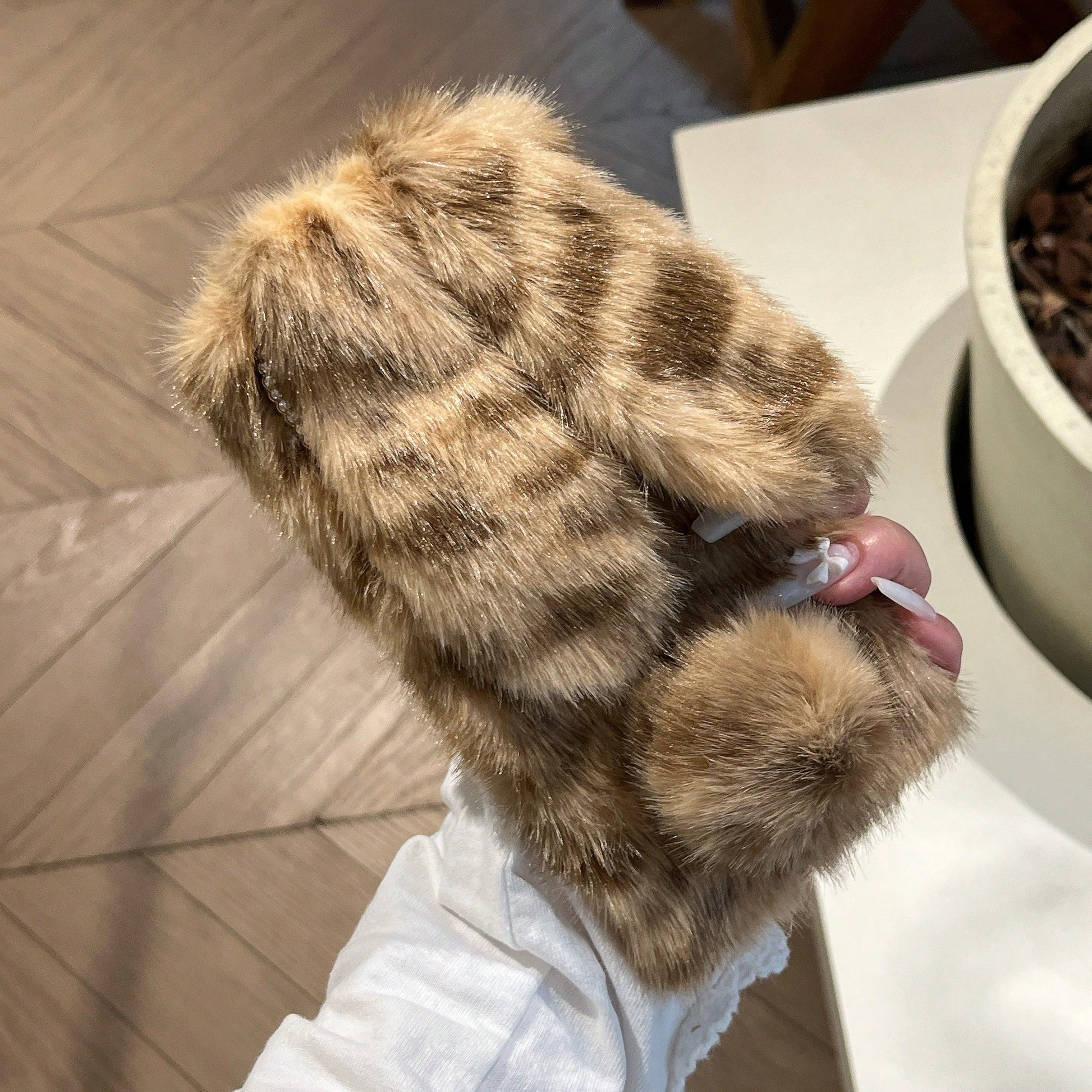 Grey And White Striped 3D Long-Eared Rabbit Phone Case Compatible With IPhone 17 Pro Max/ 16 Pro Max/ 15 Pro Max/ 14/ 13 Pro/ 12/ 11, Women's Protective Cover, Autumn/Winter, Note: Not Animal Fur