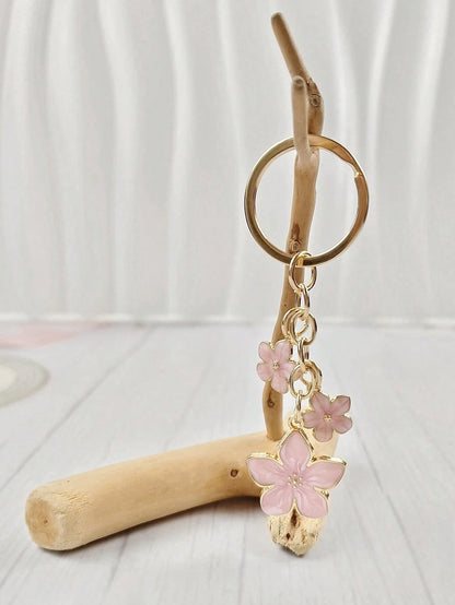 HAILIAN 1pc Sakura Shaped Keychain, Lightweight And Graceful Sakura Design, Suitable For Bag Pendant, Car Key Chain, Couples, Birthday, Holiday Gifts