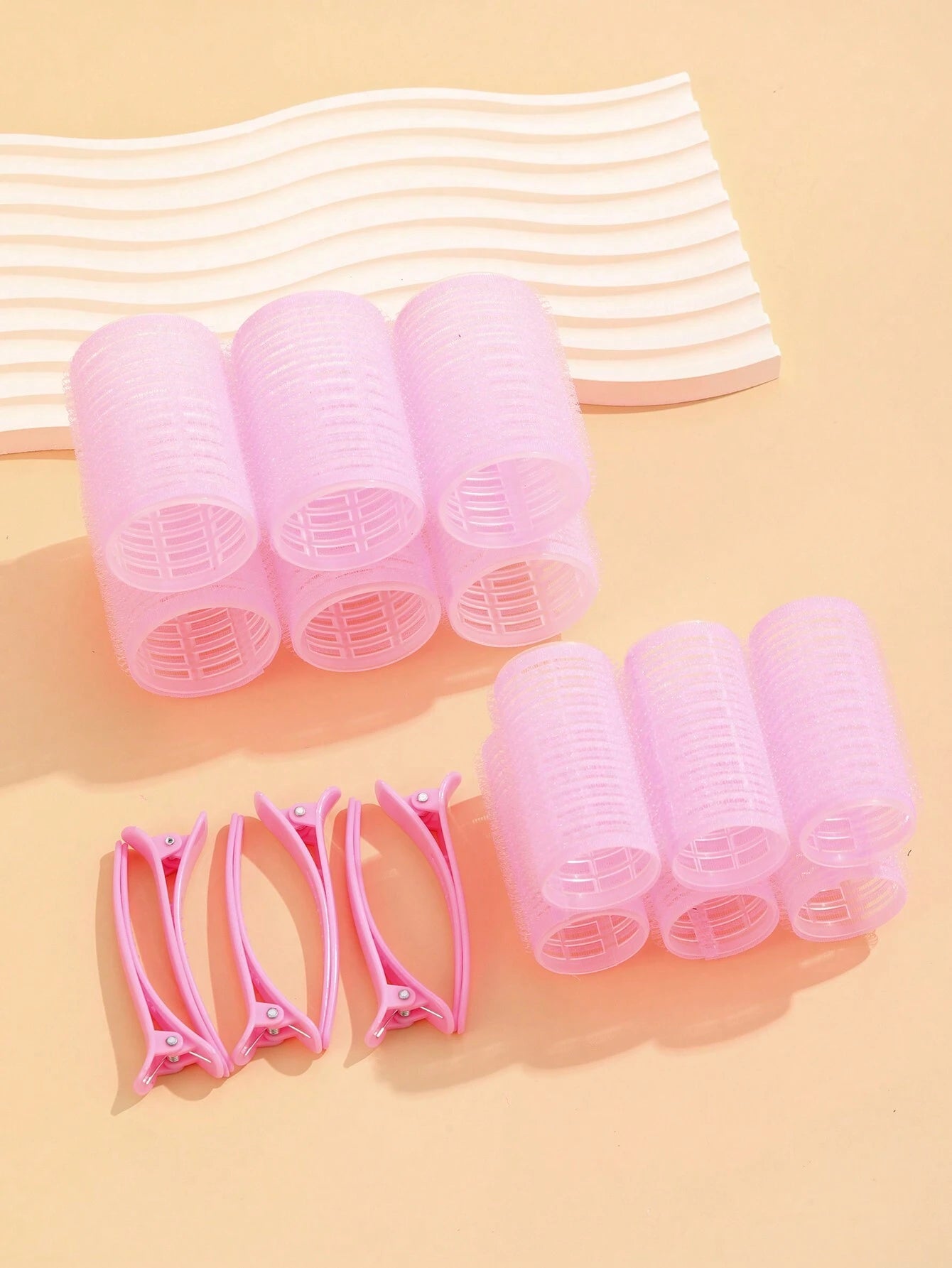 Hair Curlers With Clips, Self-Gripping Curling Tool, Suitable For Long/Medium/Short Hair And Bangs, DIY Curling Tool (Includes 12 Large Curlers + 6 Clips)