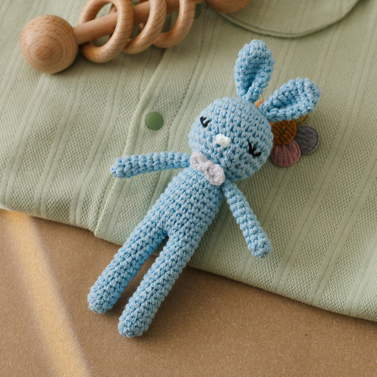 Handmade Crochet Baby Rattle, Animal Shaped Rattle, Parent-Child Interactive Toy, Built-In Bell, Cute 3D Design, Rich Details, Attracts Baby's Attention, Exercises Baby's Hearing, Suitable As A Gift F
