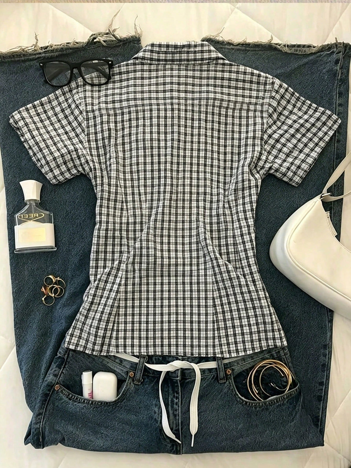 IslaSuriya Women's Casual Comfortable Shirt/ Fashion Striped Color-Block Single-Buckle Shirt/ Casual Style/ Daily Wear/ Summer