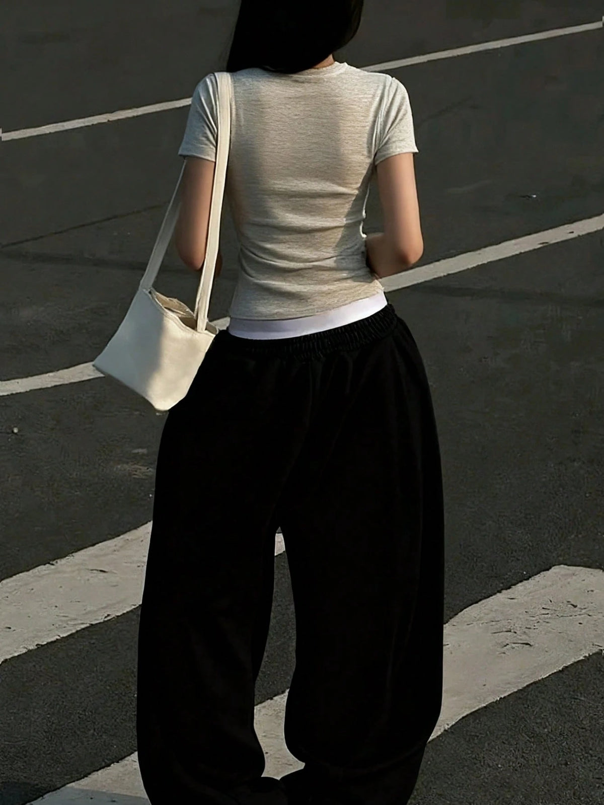 IslaSuriya Women's Solid Color Elastic Waist Loose Casual Sweatpants