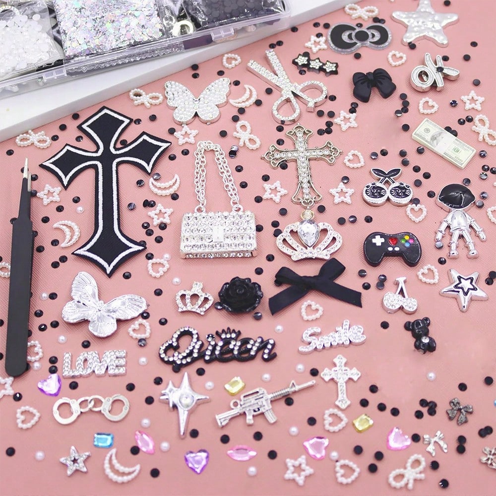 Junk Case Charms Kit,Black Junk Phone Case Charms Bedazzling Kit,Big Charm For DIY Cases,Kawaii Bow, Nail Accessories, Flatback Pearls, Rhinestones, Aesthetic Decor For DIY Tumbler Glass