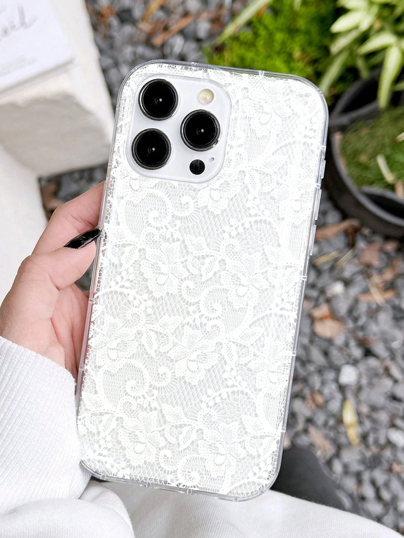 Lace Element White Fashion Soft Shockproof 1pc Anti-Slip Airbag Phone Case Compatible With IPhone 11/12/13/14/15/16 Pro Max Wedding Gift Party Birthday Anniversary