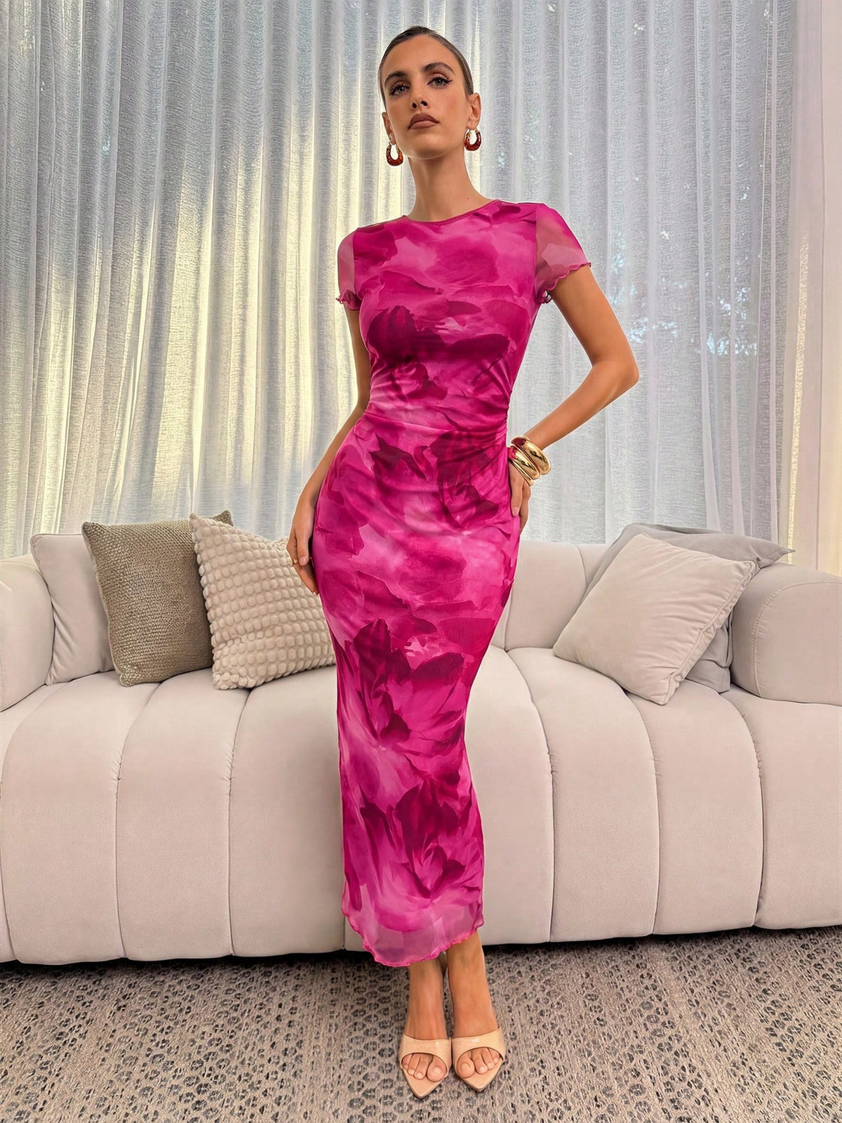 Lavishia Green Abstract Floral Print Round Neck Short Sleeve Fitted Mid-Length Dress For Women, Suitable For Daily Fashion Outings
