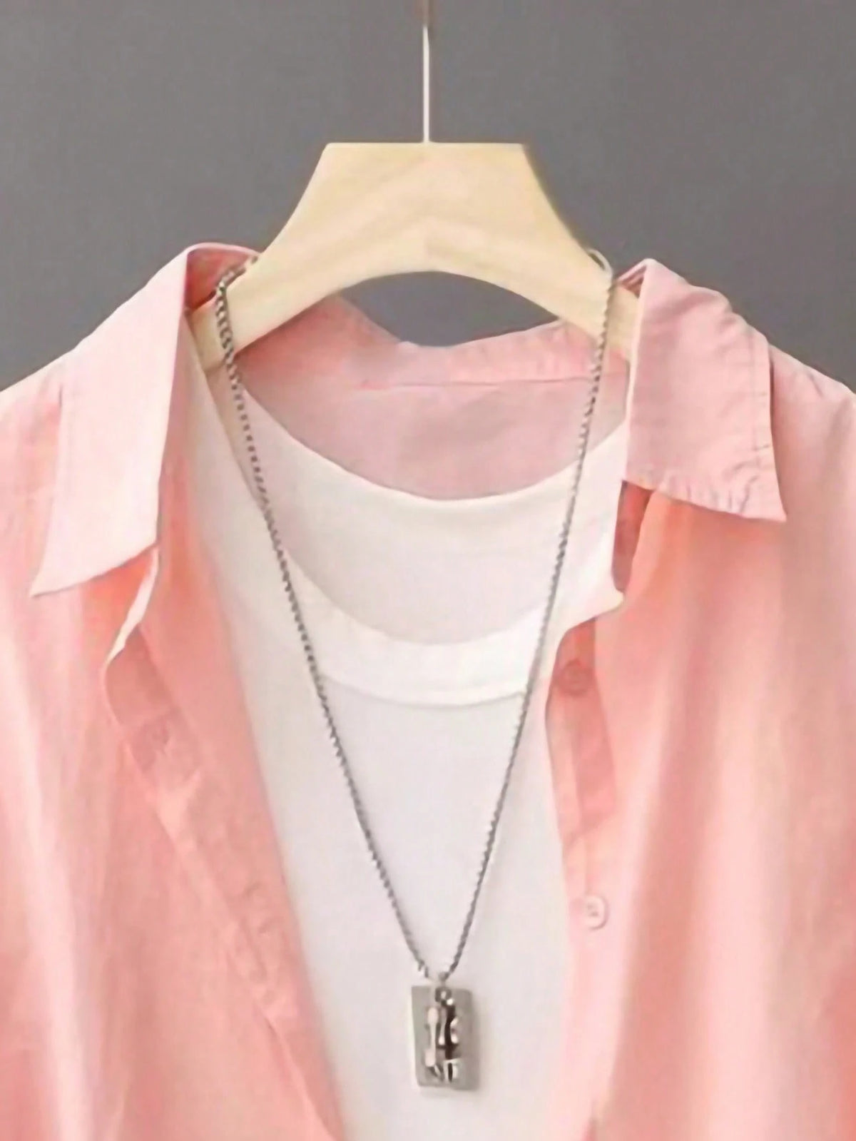 Lightweight Solid Color Casual Sunscreen Shirt, Long Sleeve Minimalist Outerwear For Spring/Summer