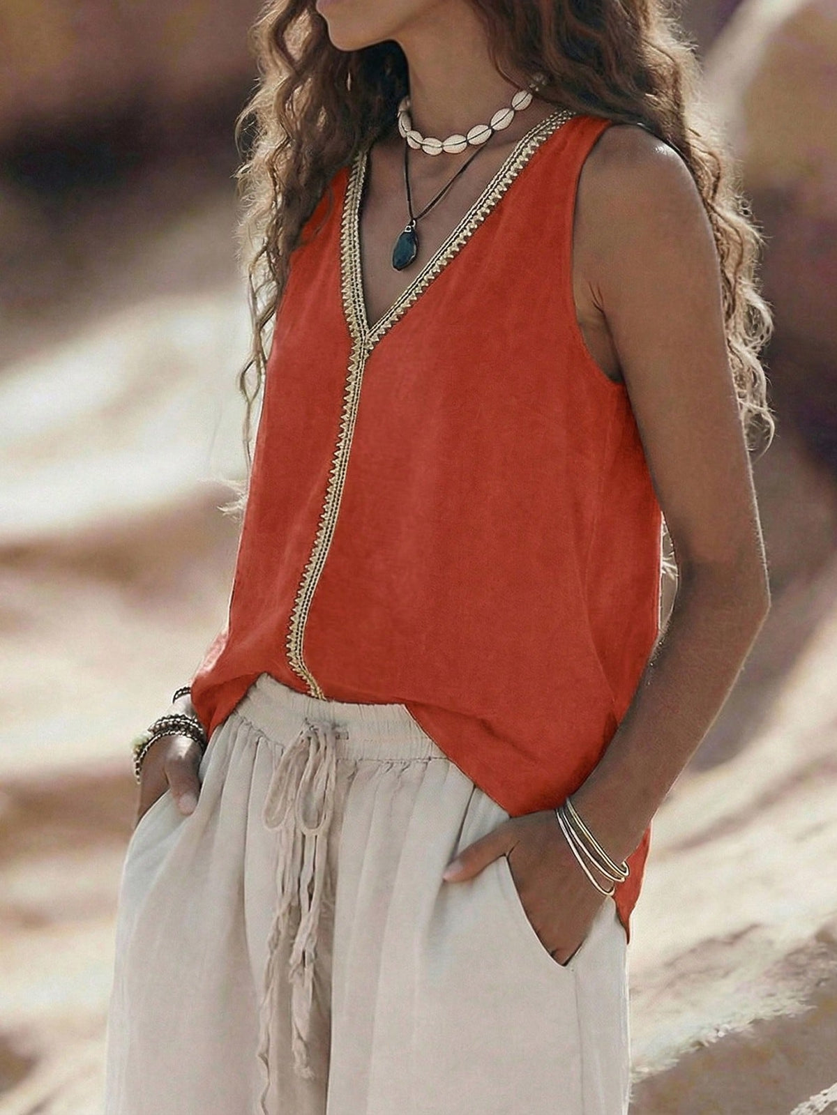 LUNE V-Neck Casual Comfortable Vacation Countryside Relaxed Soft Texture Women Vest Top