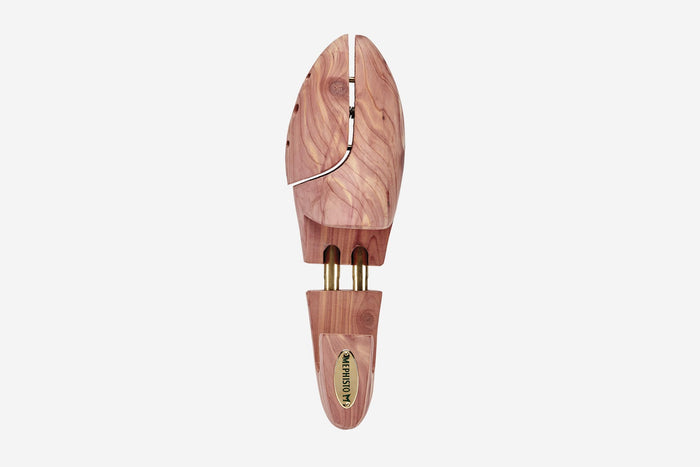 Mephisto Men's Cedar Shoe Tree with double shaft top view