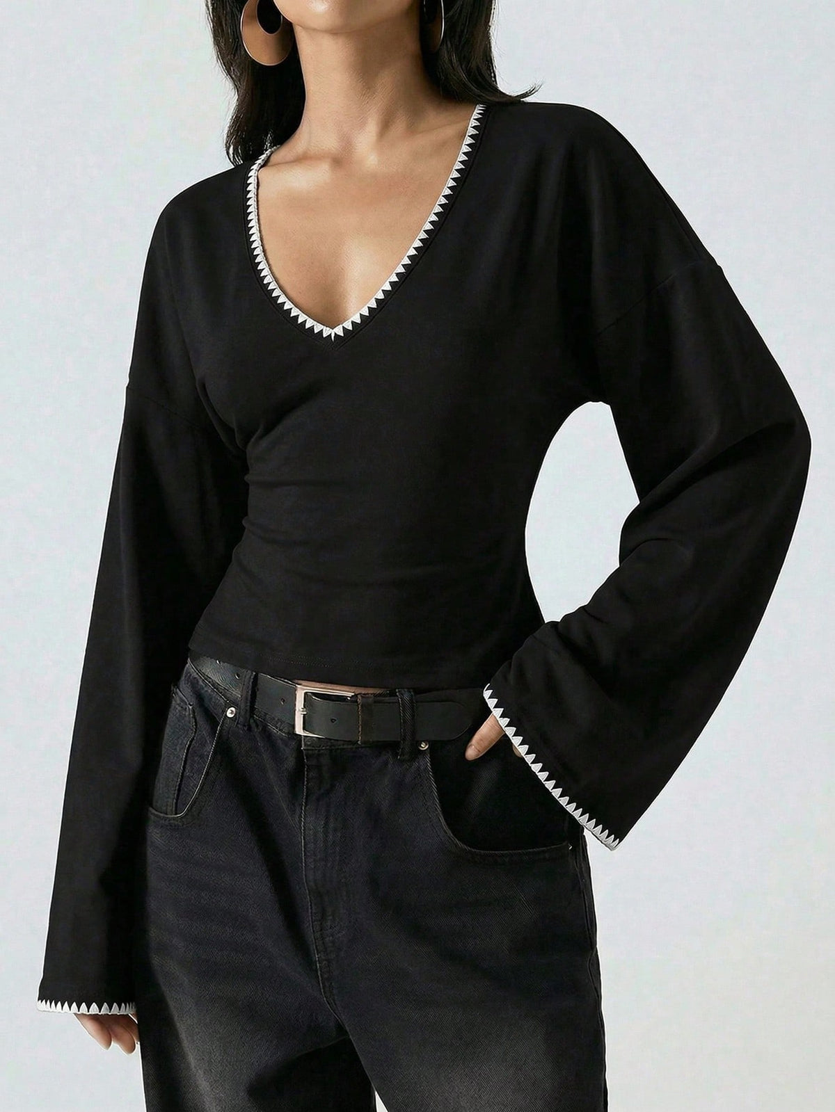 LYSMO Women's 95% Cotton Black Autumn Basic Chic Shirt,Embroidered White Shell Trim V-Neck Flare Sleeve Top,Elegant Date Casual Minimalist Holiday T-Shirt