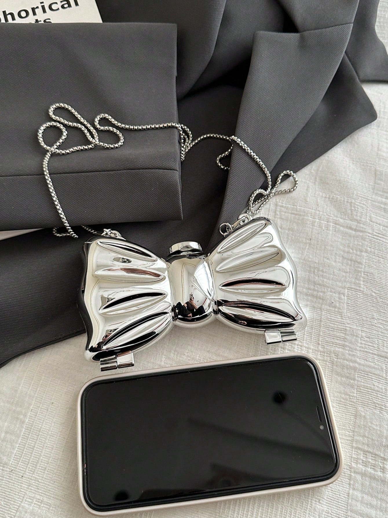 Mini Acrylic Electroplated Metallic Silver Shiny Bow Decor Clutch Bag, Versatile Women's Personalized Fashion Chain Lipstick Pouch, Jewelry/Earphone/Cosmetic Storage Box, Gift For Ladies, Suitable For