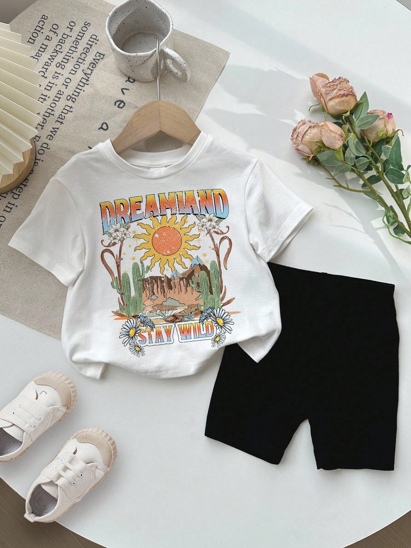 ModeFlare Wear Summer Outfits, Baby Girl's Casual And Simple Short Sleeve T-Shirt And Shorts Set, White And Black, Suitable For Spring And Summer