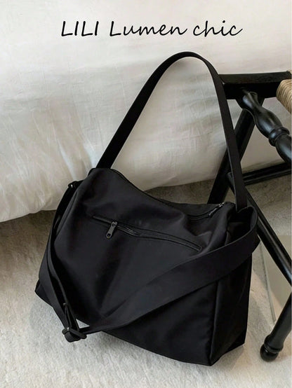 New Fashion Classic Solid Color, Large Capacity Multi-Pocket, With Earphone, Lightweight And Portable Design, One Shoulder Bag Suitable For Outdoor Travel And Short Trips, Bag Length 14.96in Width 8.6