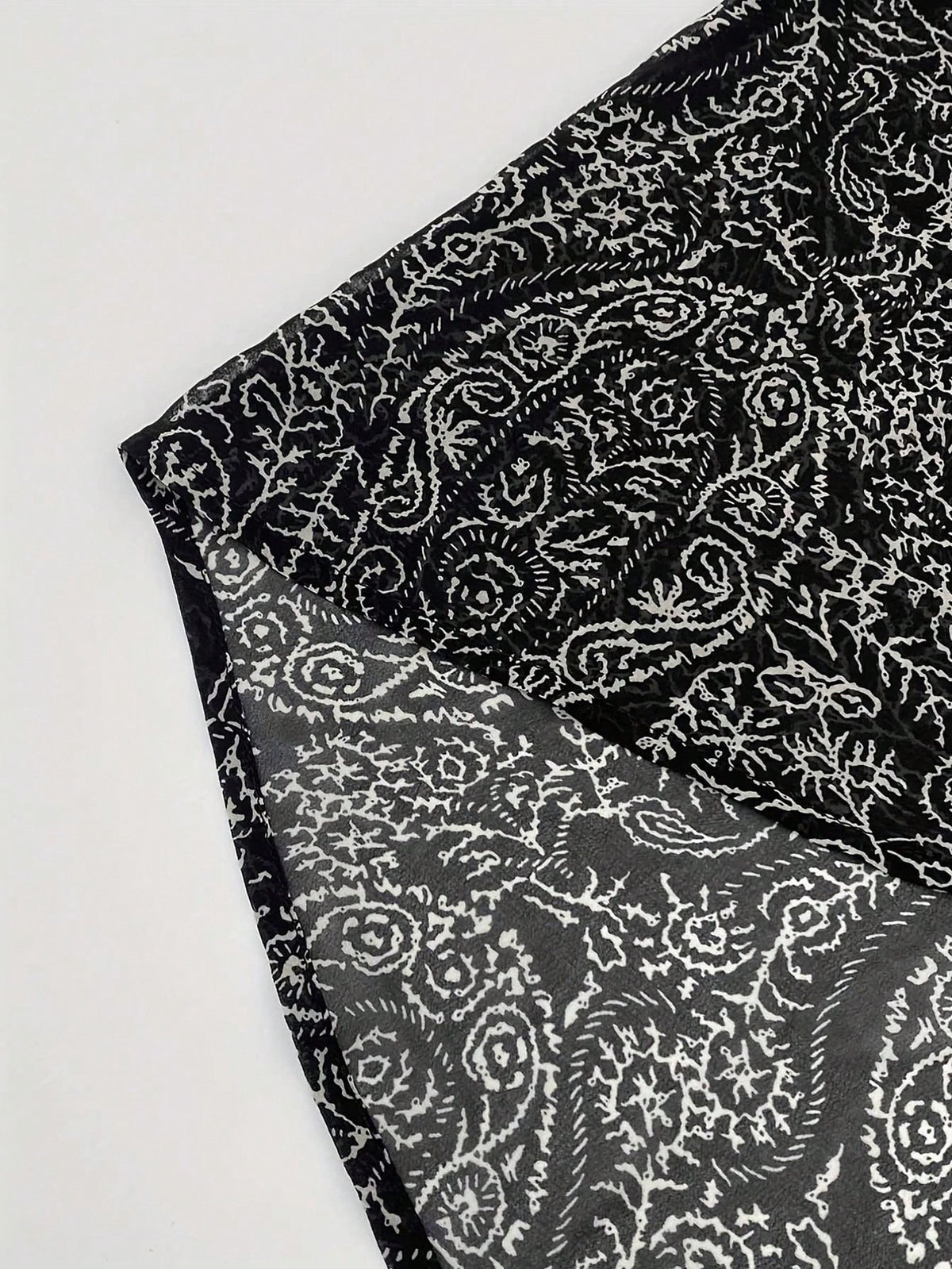 New Stylish & Elegant Paisley Print Blouse Spring Vacation Brown