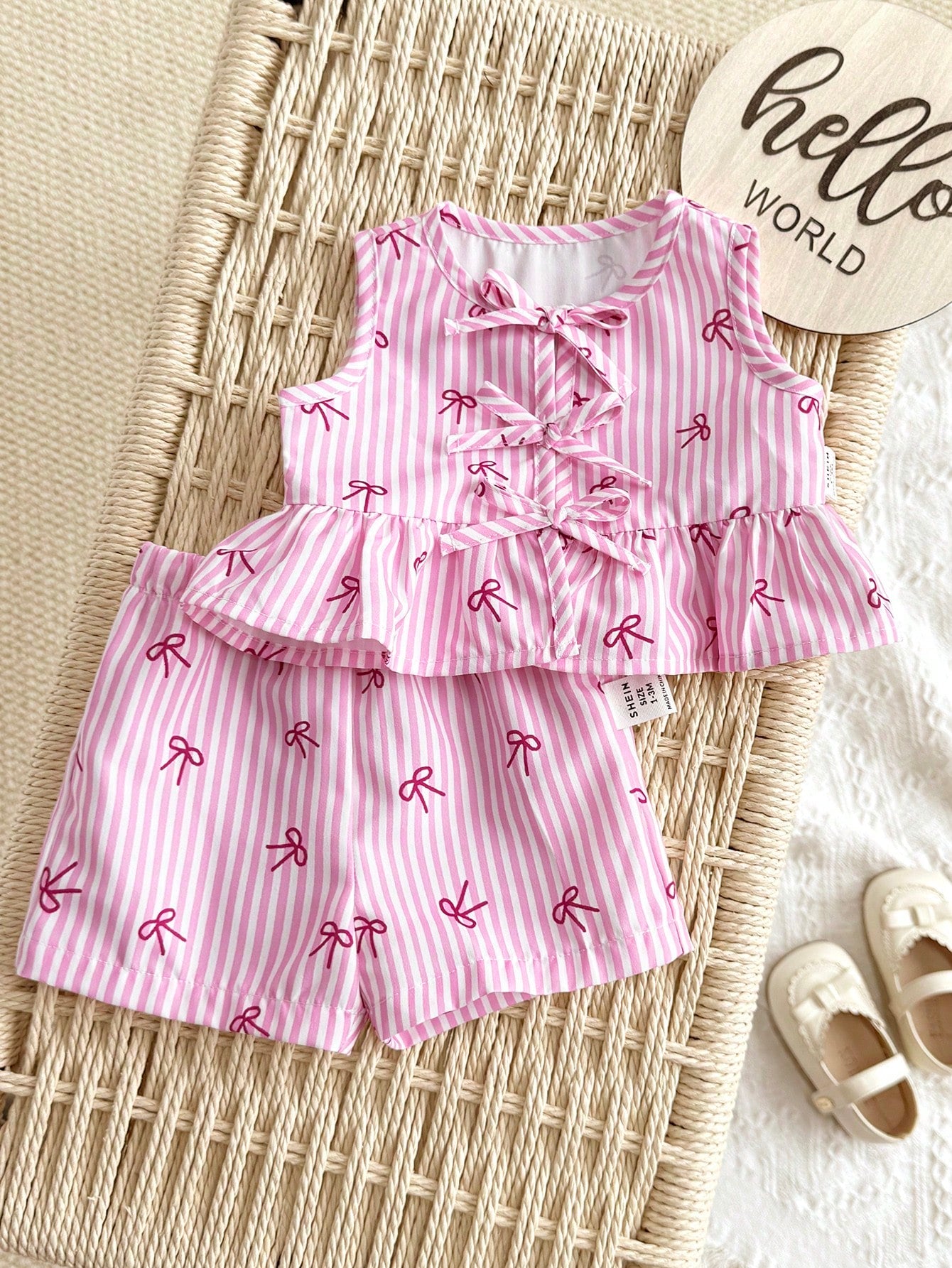 Newborn Baby Girl Vacation Casual Cute Pink&White Striped Bow Decor Tank Top&Shorts Set Summer Clothes Outfit Outfits Girls 2pcs Print