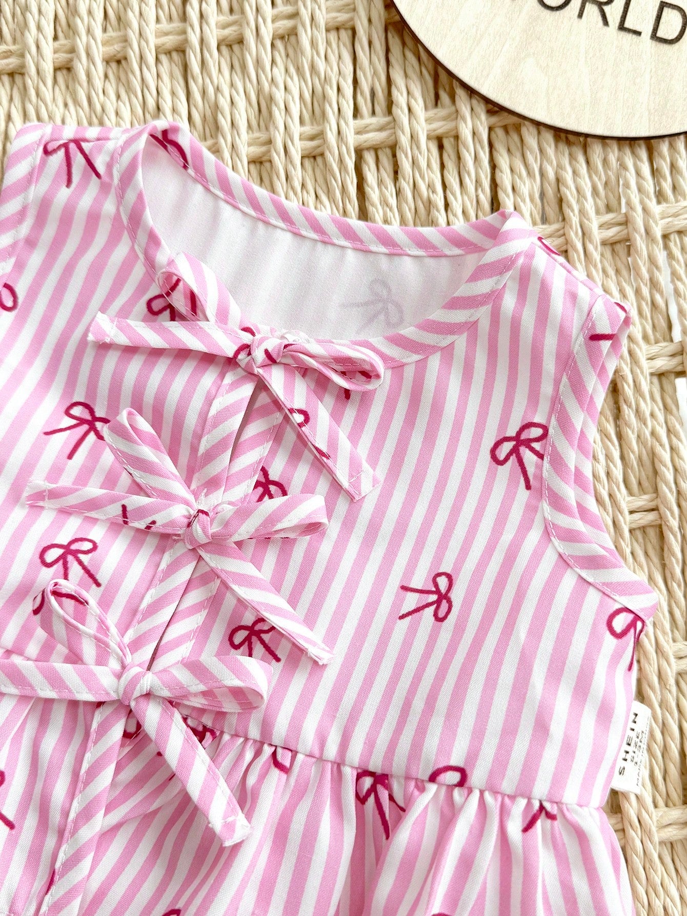 Newborn Baby Girl Vacation Casual Cute Pink&White Striped Bow Decor Tank Top&Shorts Set Summer Clothes Outfit Outfits Girls 2pcs Print