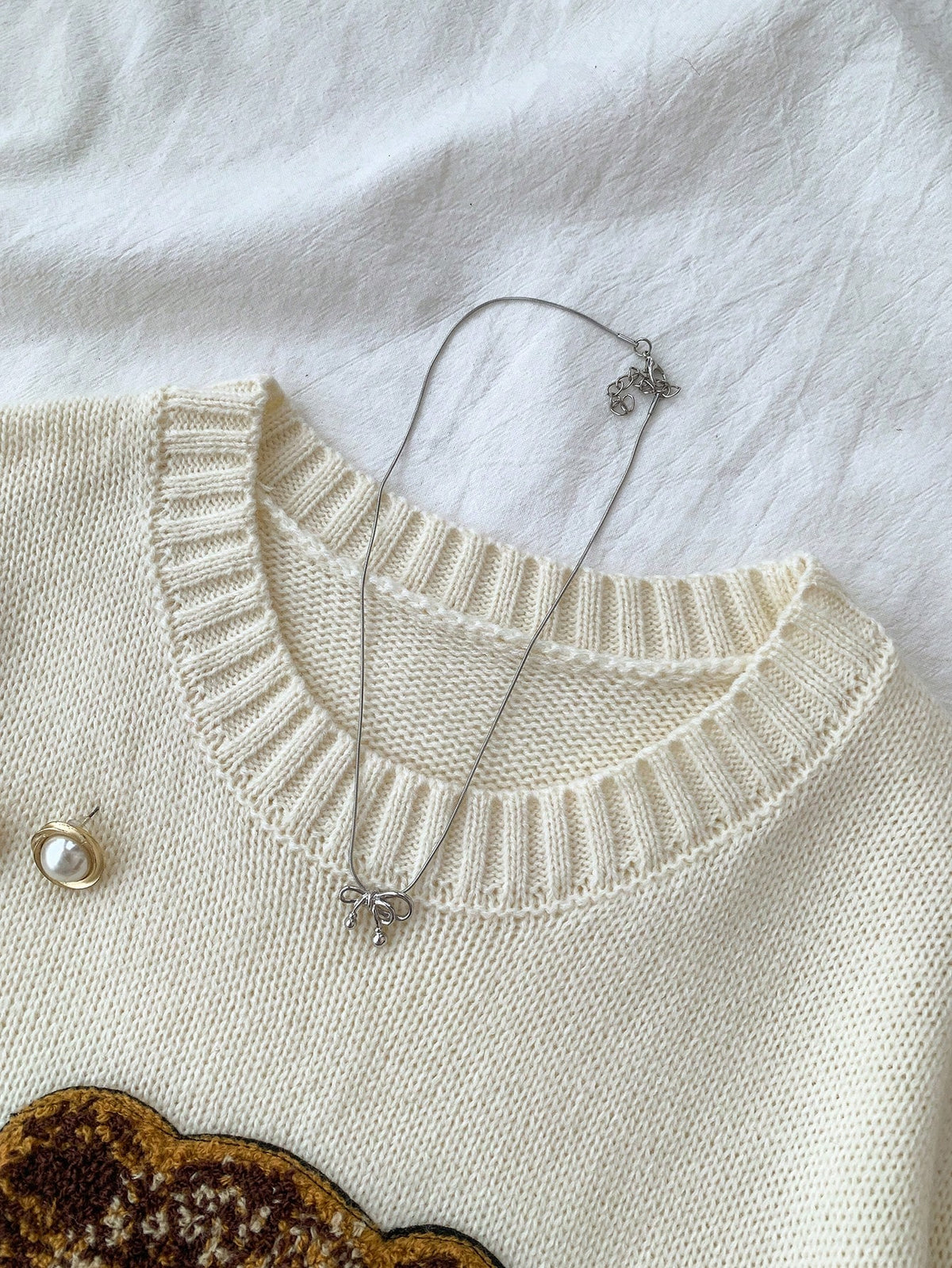 Oversized Crew Neck Bear Graphic Pullover Autumn Sweater,Teen Girl Back-To-School Winter Graduation Y2k Beige Retro Thermal Sporty Collegiate Fashion