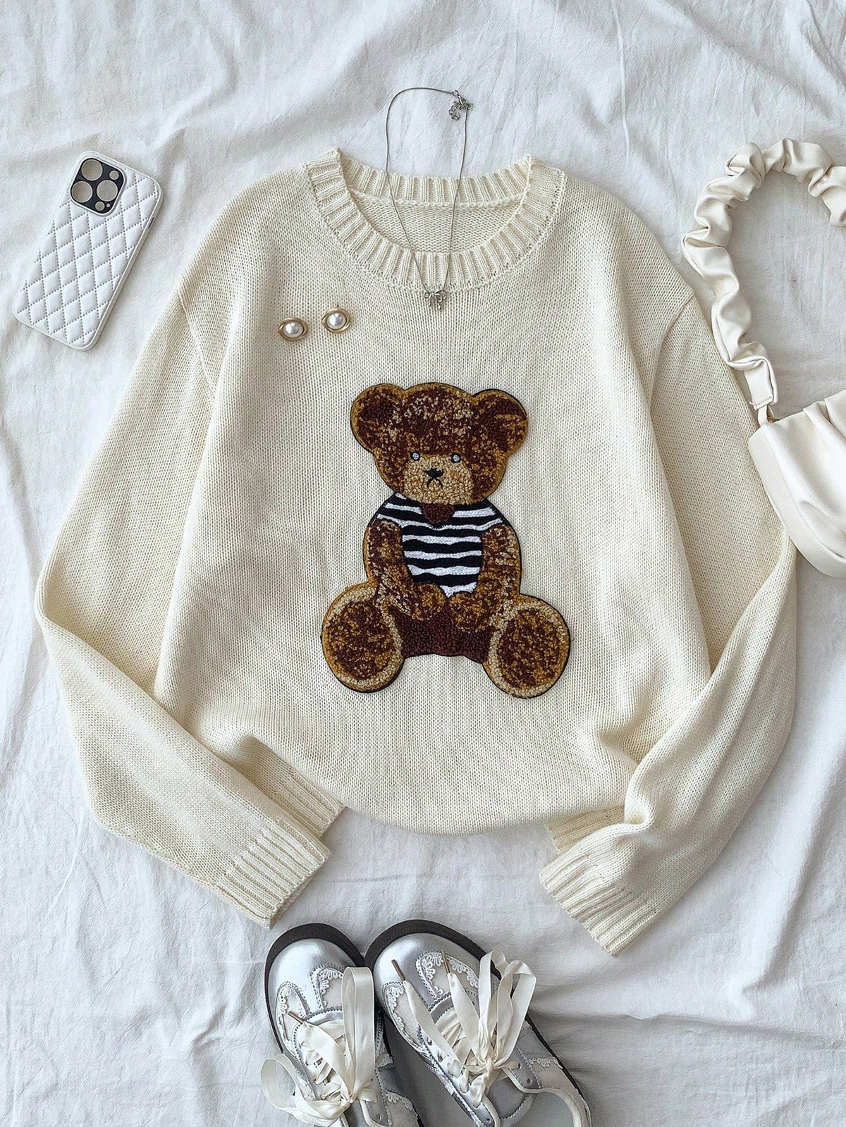 Oversized Crew Neck Bear Graphic Pullover Autumn Sweater,Teen Girl Back-To-School Winter Graduation Y2k Beige Retro Thermal Sporty Collegiate Fashion