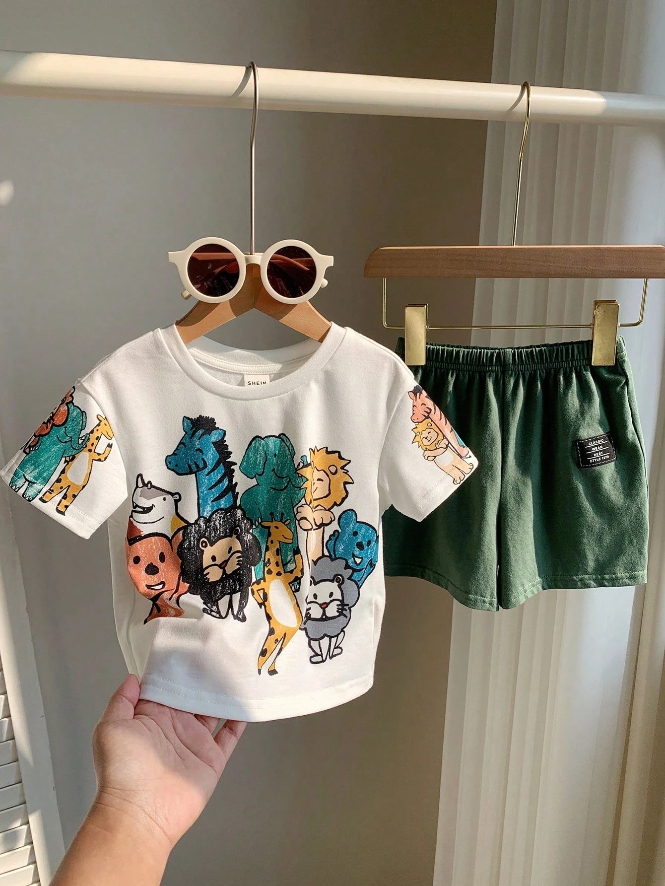 PAW Patrol Baby Boy Casual Simple, Soft And Comfortable, Cartoon Puppy Print, Round Neck Short Sleeve T-Shirt And Shorts 2pcs Set, Suitable For Spring And Summer