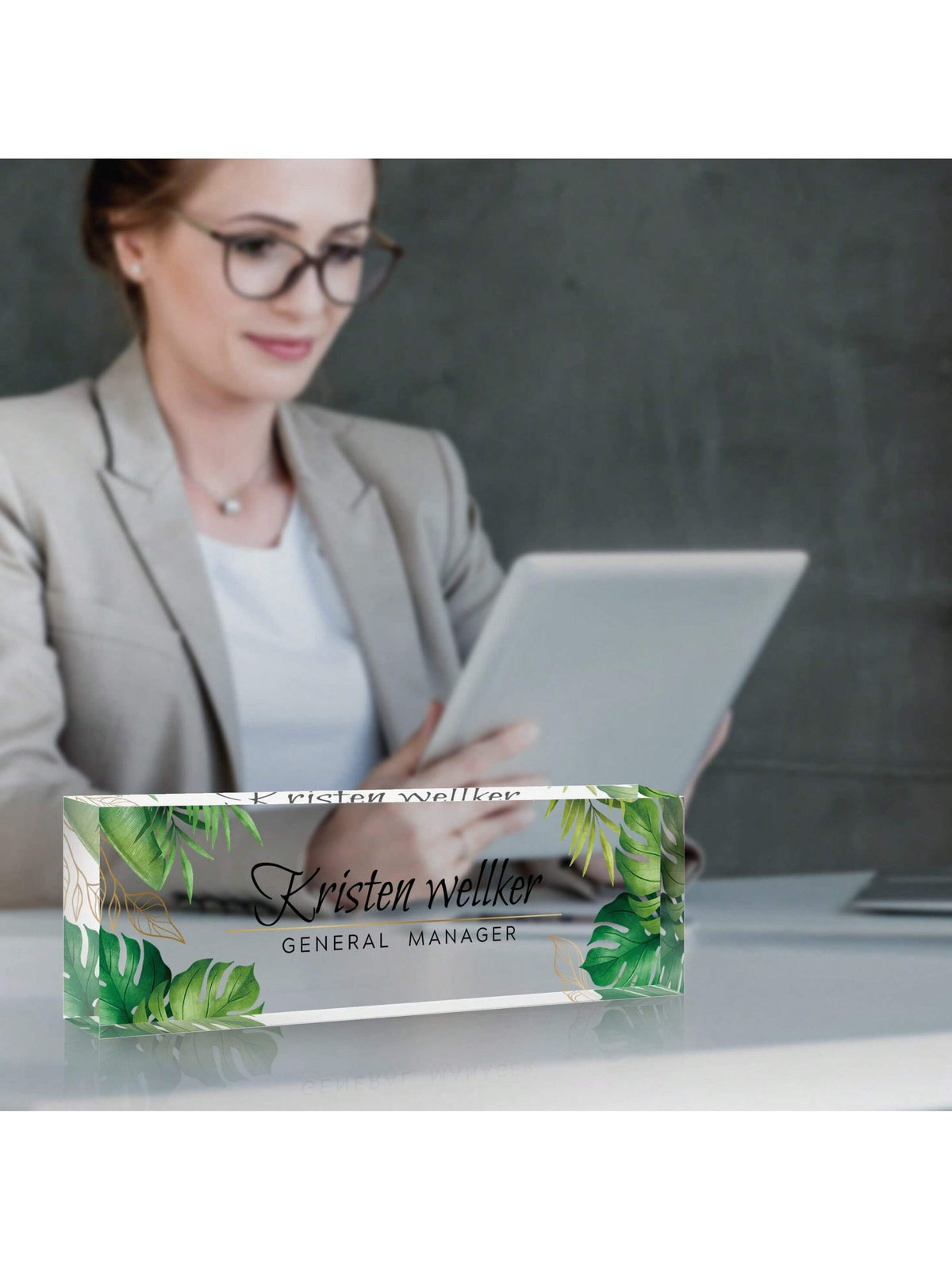 Personalized Acrylic Desktop Nameplate, Succulent & Floral Design, Modern Style Decor For Office, Bedroom, Customizable Name, Suitable For Psychologist Office, Non-Electric, Perfect Gift For Christmas