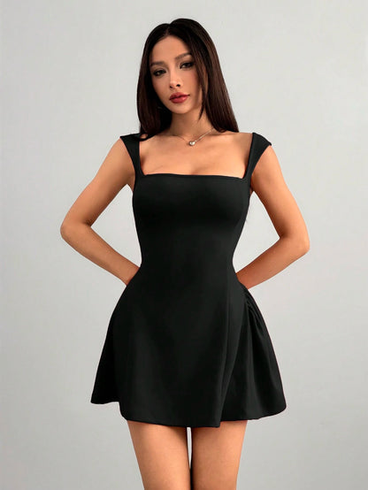 PETITE Women's Date Party Solid Color Red Mini A-Plump Square Neck Sexy And Elegant Waist Bud Dress,Rave Outfits Festival,Petite Women