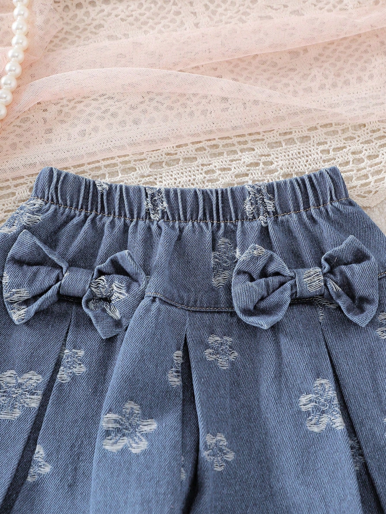 Playful Pals Baby Girl Sweet 2-Piece Set, Spring/Autumn Knitted Ribbed Flutter Sleeve Round Neck Top & Floral Pleated Short Skirt With Bow, Cute Sweet Outfit For Baby Girls, Fresh And Gentle Dai
