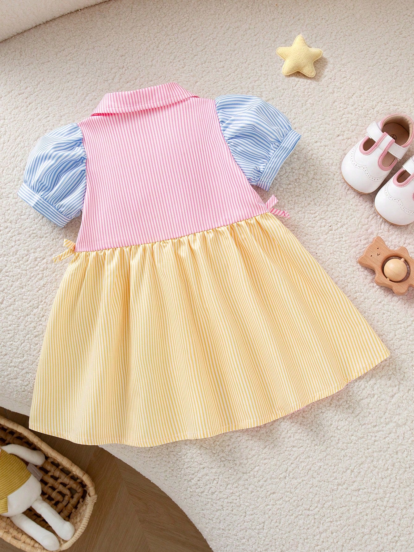 Playful Pals Baby Girls Casual Fashion Preppy Style Fresh Striped Petal Sleeve Short Sleeve Shirt Dress, Suitable For Spring/Summer, Outings, Daily Wear, School