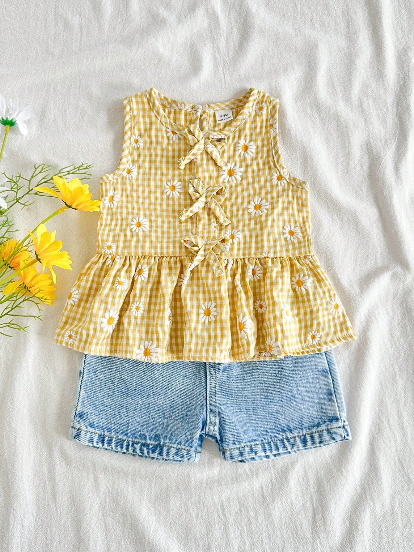 Playful Pals Summer Soft Squishy Fabric 2026 Spring/Summer New Fashion Vacation Travel Essential Girls Summer Wear 26 Spring/Summer New Fashion Baby Girls Summer Yellow Plaid Daisy Sweet Casual
