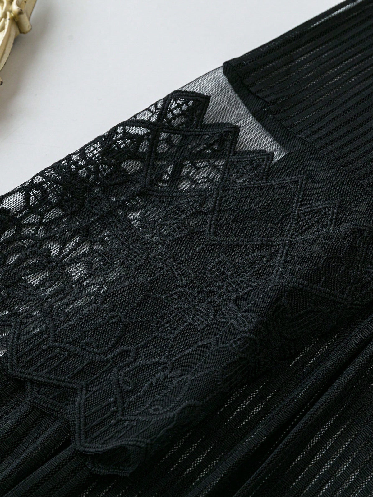 Plus Size Elegant Lace Patchwork Long Sleeve Jacket Fall Winter Cloth For Women