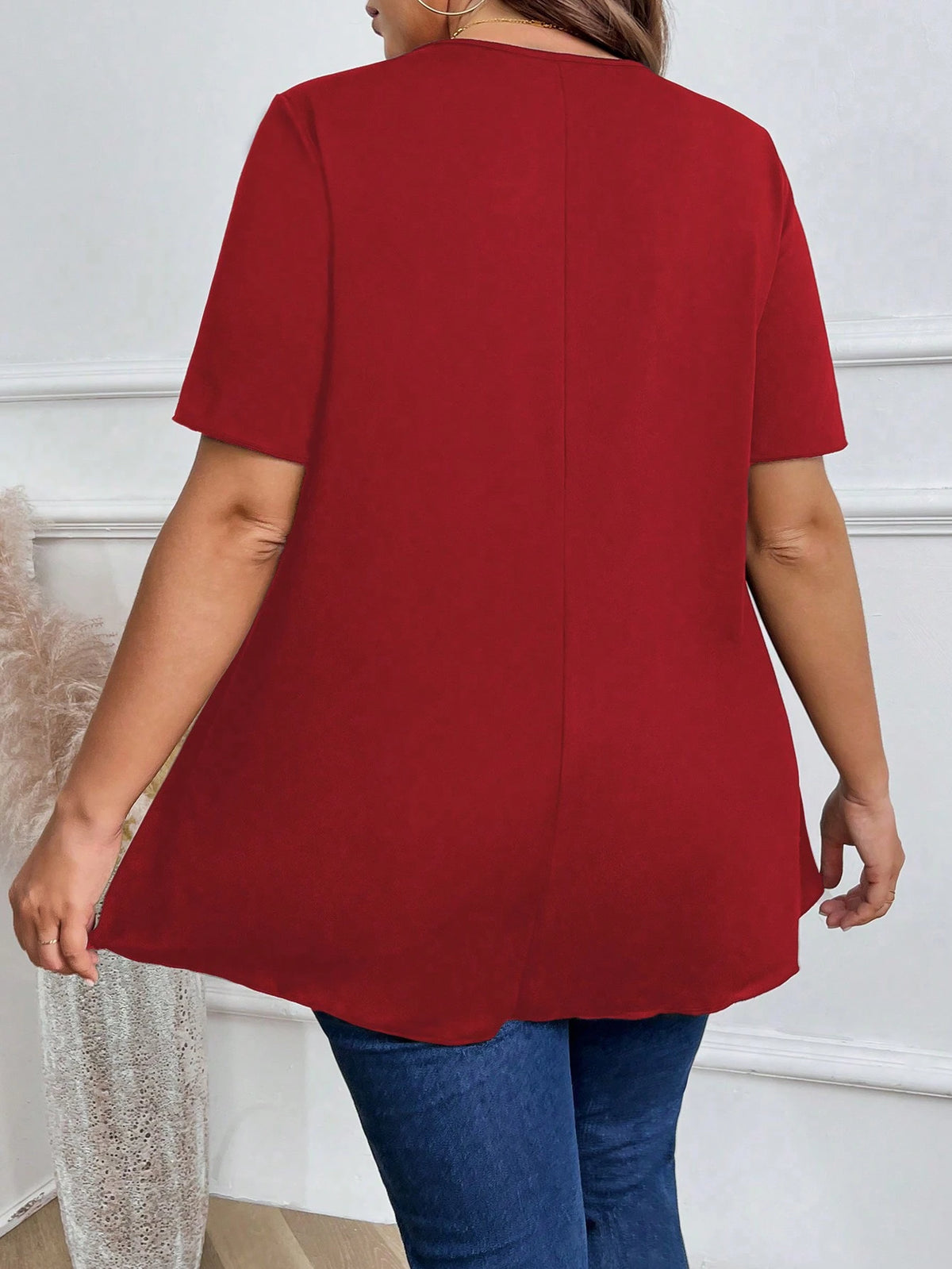 Plus Size Women's Plain Round Neck T-Shirt, Simple Fashionable Casual For Everyday Wear