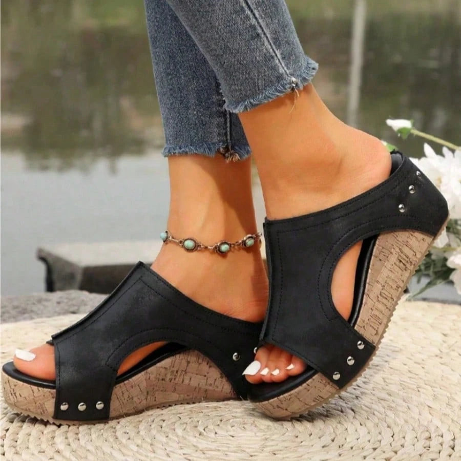 Popular Summer Outerwear, Daily Wear, Vacation Style, Street Fashion Heightening, Comfortable Slip-On, Versatile Casual Thick-Soled Women's Slippers