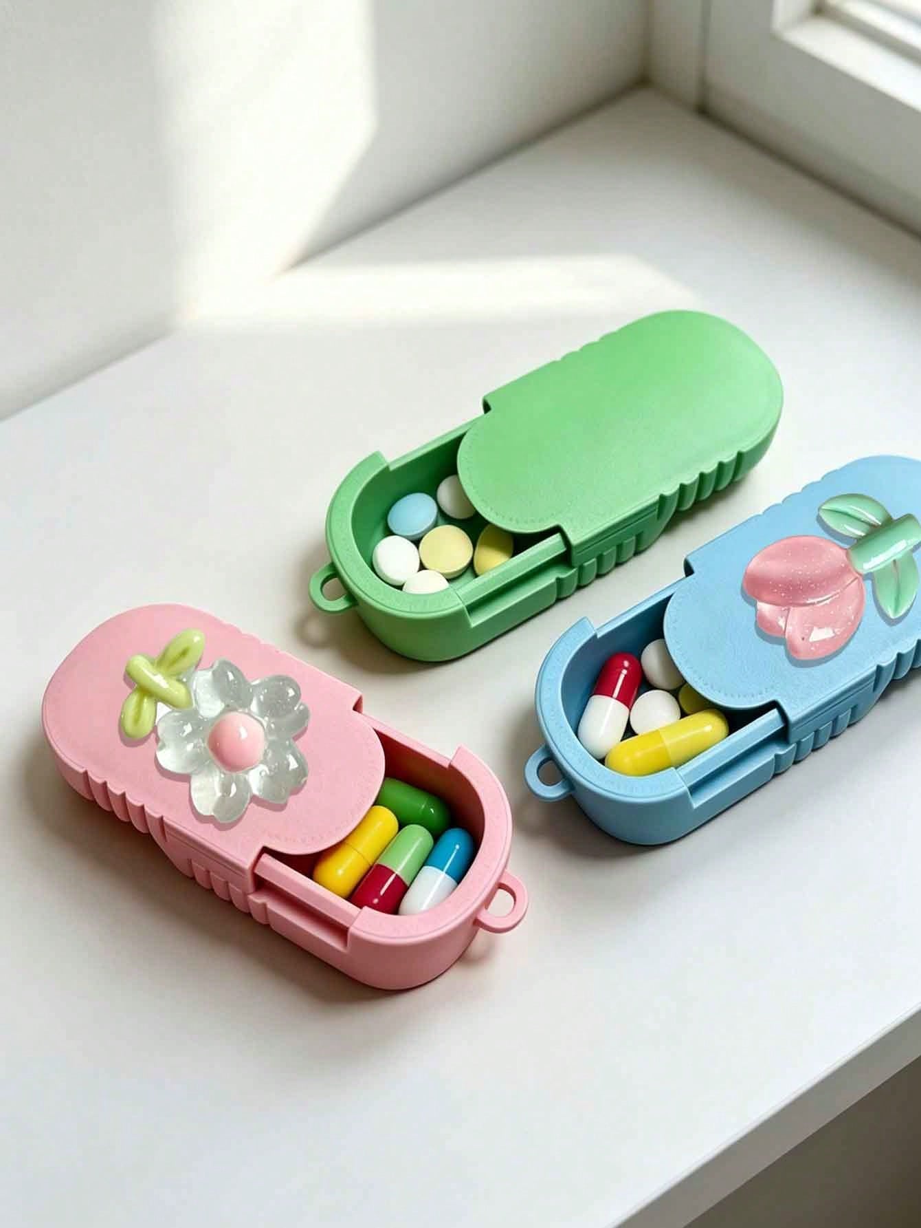 Portable Mini Pill Box With Transparent Resin Flower Sunflower Tulip, Portable Pill Box With Keychain, Office Worker Pill Vitamin Storage Box, Handmade Mini Pill Box, Travel Medicine Storage Box, Dail