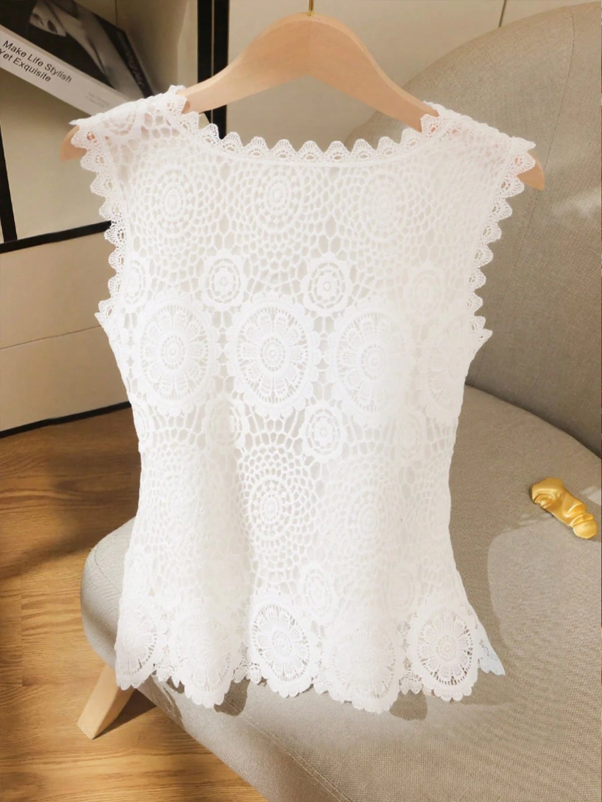 Qadelle Women's Crochet Lace Camisole Top, Fashionable Sleeveless Blouse Design, Elegant And Slimming