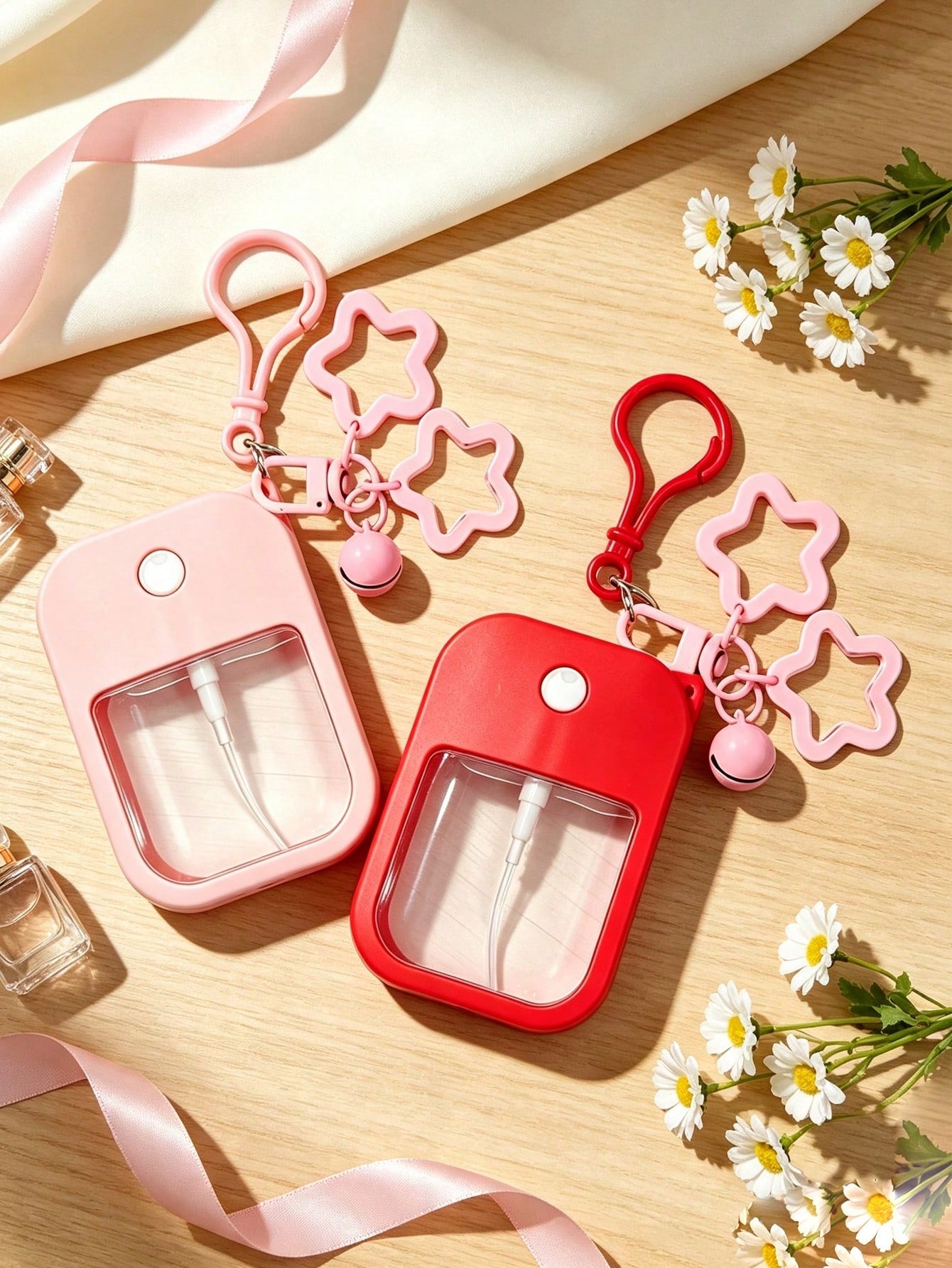 Refillable Spray Bottle Set With Star Bell Charm, Portable Card Spray Bottle, Travel Refillable Spray Bottle, Red And Pink Colors. Cute Portable Spray Bottle. Empty Cosmetic Spray Bottle With Perfume