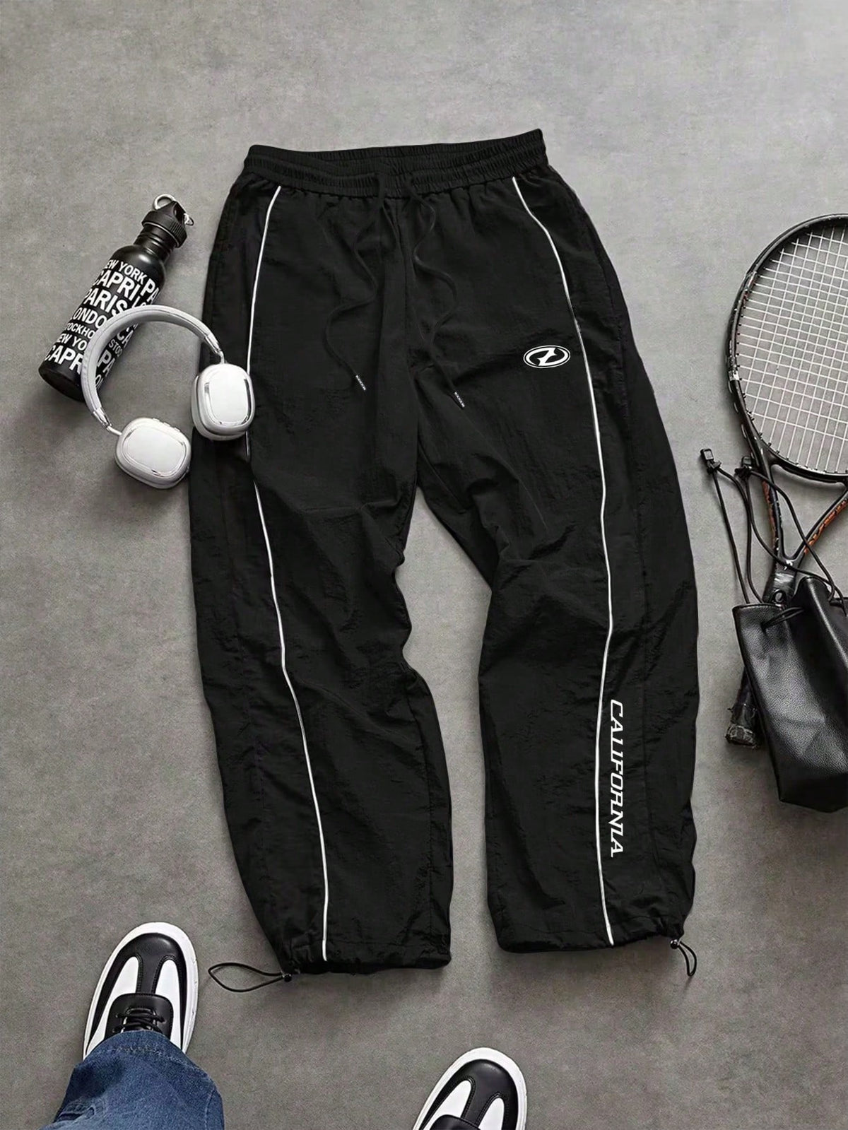 RISE LYT Men's Geometric Print Raglan Short Sleeve T-Shirt And Pants Sports Suit, Gym