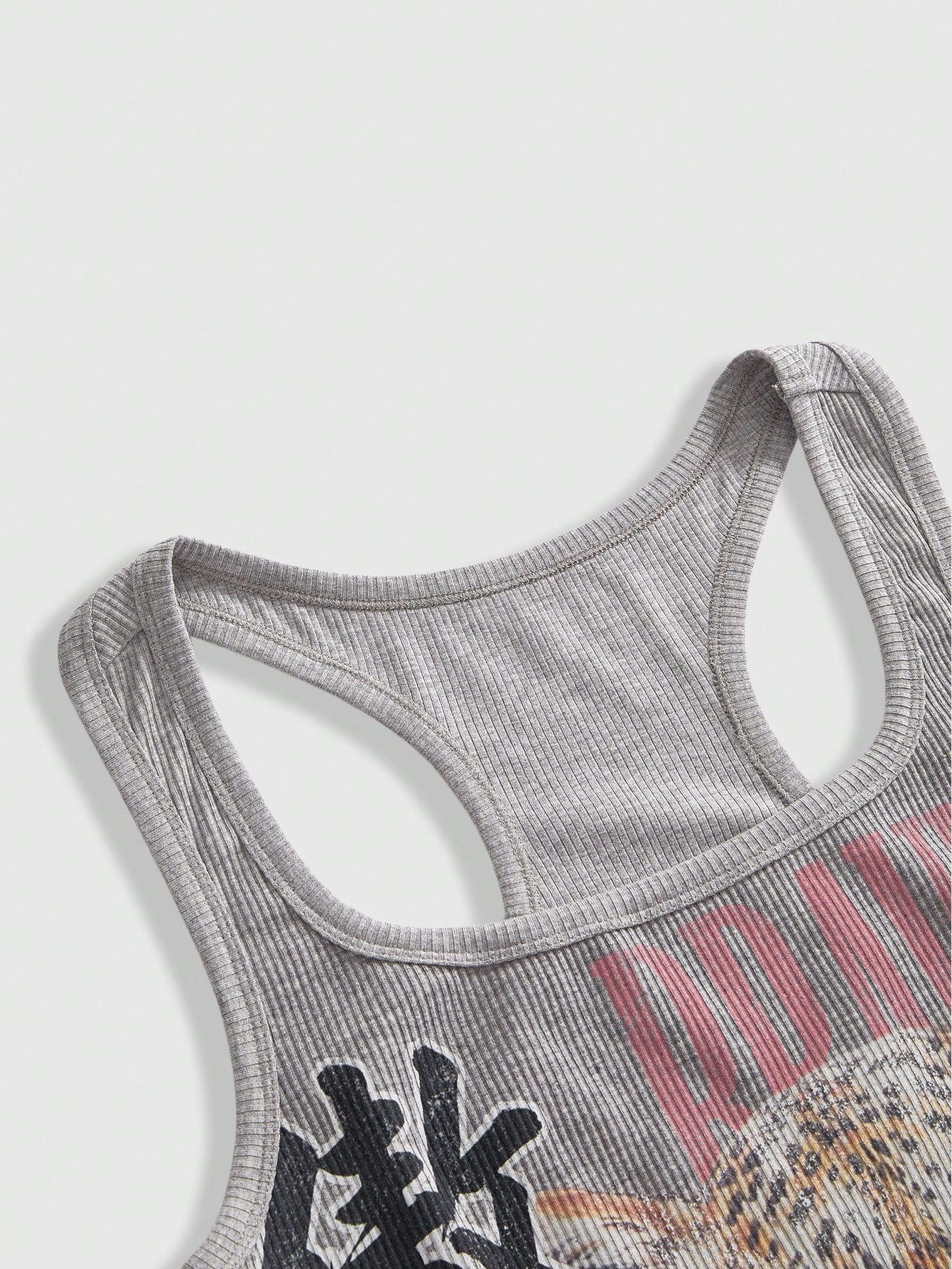 ROMWE Avant Women's Retro New Chinese Style Leopard Chinese & English Print All-Match Tank Top, Versatile