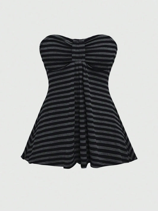 ROMWE Goth Spring|Summer Carnival Party Casual Black Plus Size Y2K Retro Striped Fitted Cropped Camisole Tops, Suitable For Music Festivals