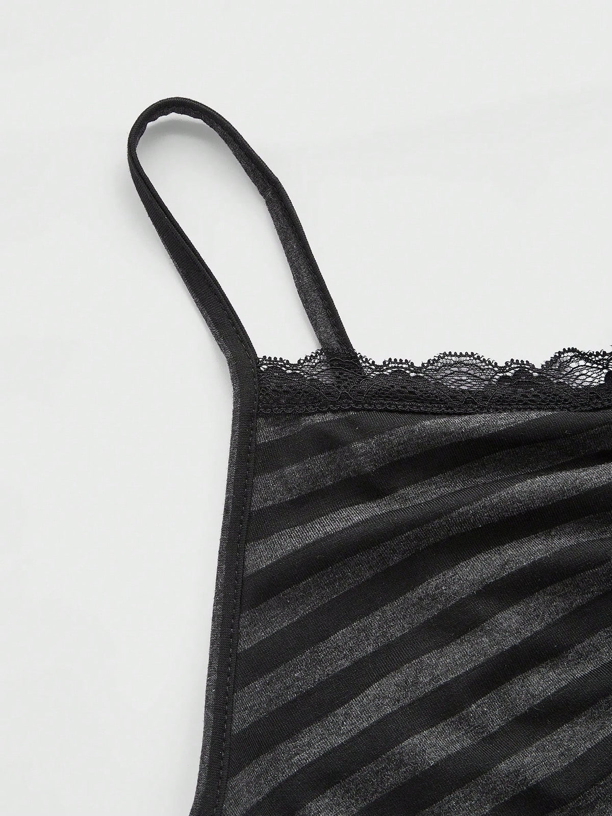 ROMWE Summer Casual Lace Trim Striped Camisole