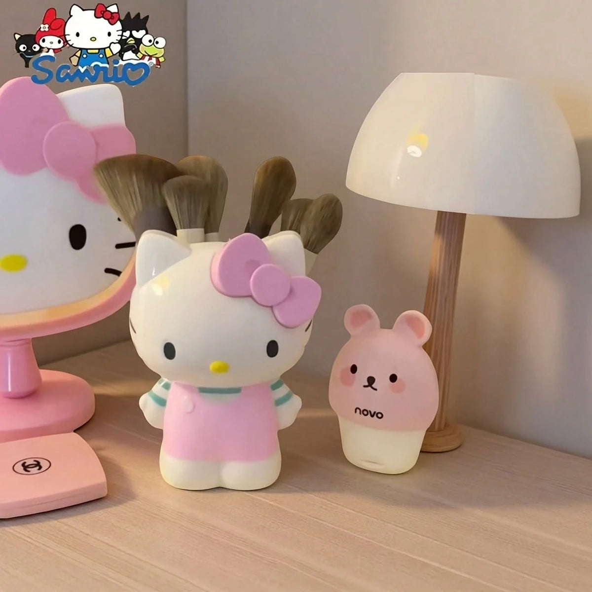 SANRIO Large Capacity 15-Slot Makeup Brush Holder, Featuring Hello Kitty And Melody Patterns, Cute Desktop Storage For Girls And Students, Perfect Gift!