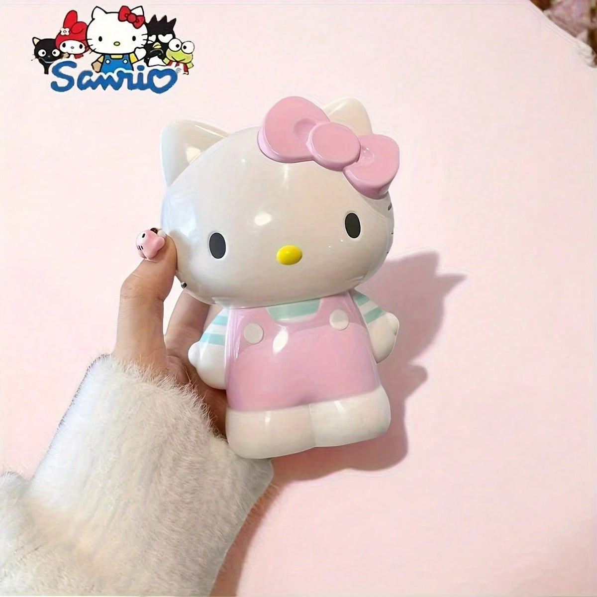 SANRIO Large Capacity 15-Slot Makeup Brush Holder, Featuring Hello Kitty And Melody Patterns, Cute Desktop Storage For Girls And Students, Perfect Gift!