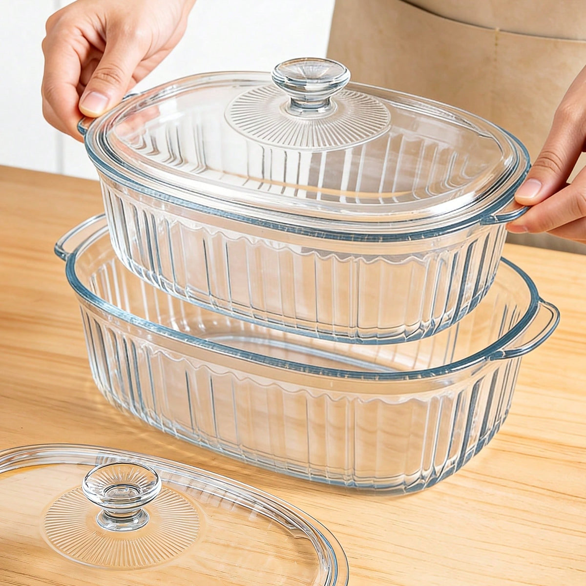 Senmeo Multi-Functional Glass Casserole Dish With Lid, High Borosilicate Glass, Oven & Microwave, Ideal For Baking, Prepping & Serving