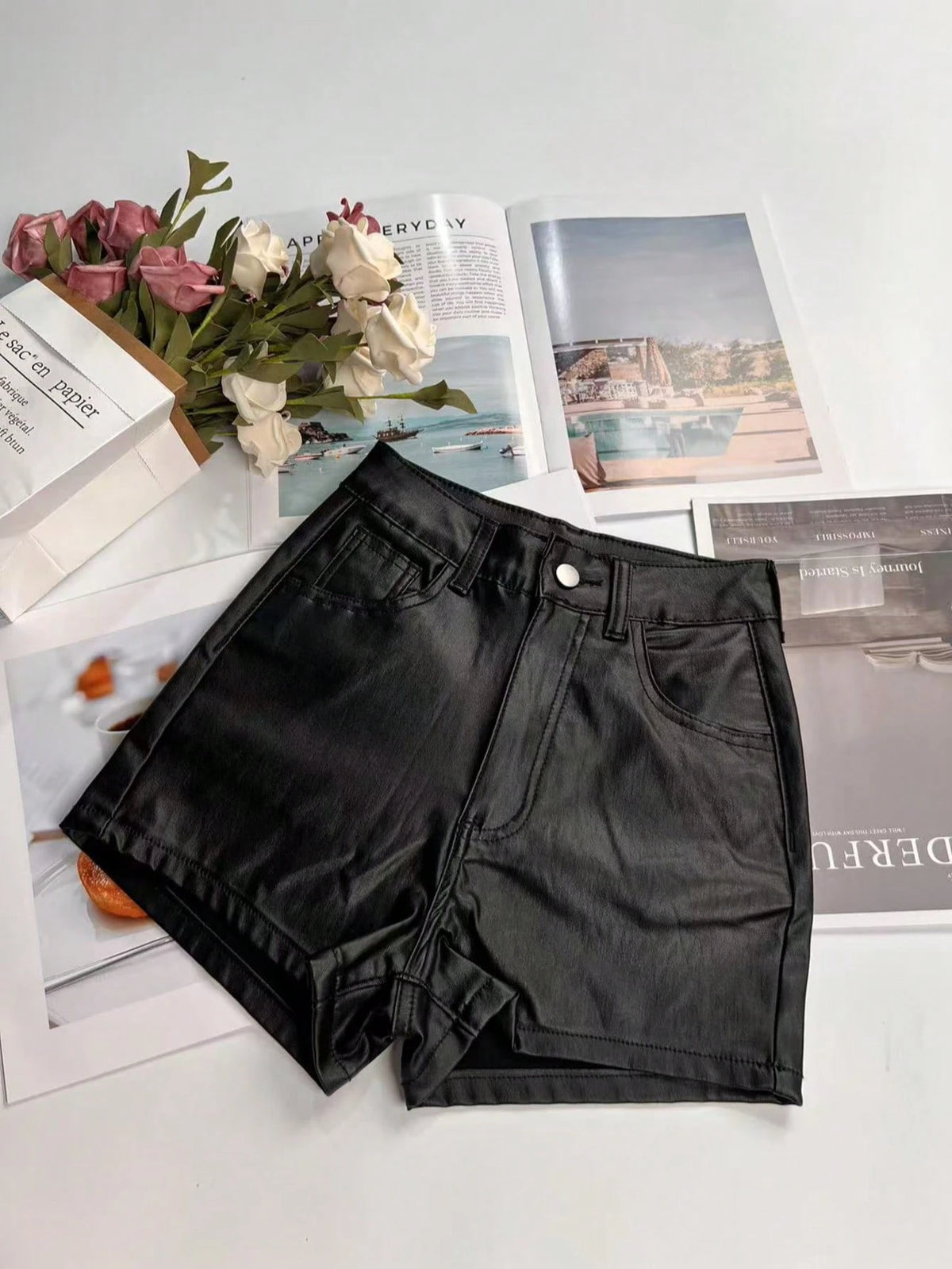 Slant Pocket Casual Bad Girl Glossy Mid-Waist Shorts Black Summer