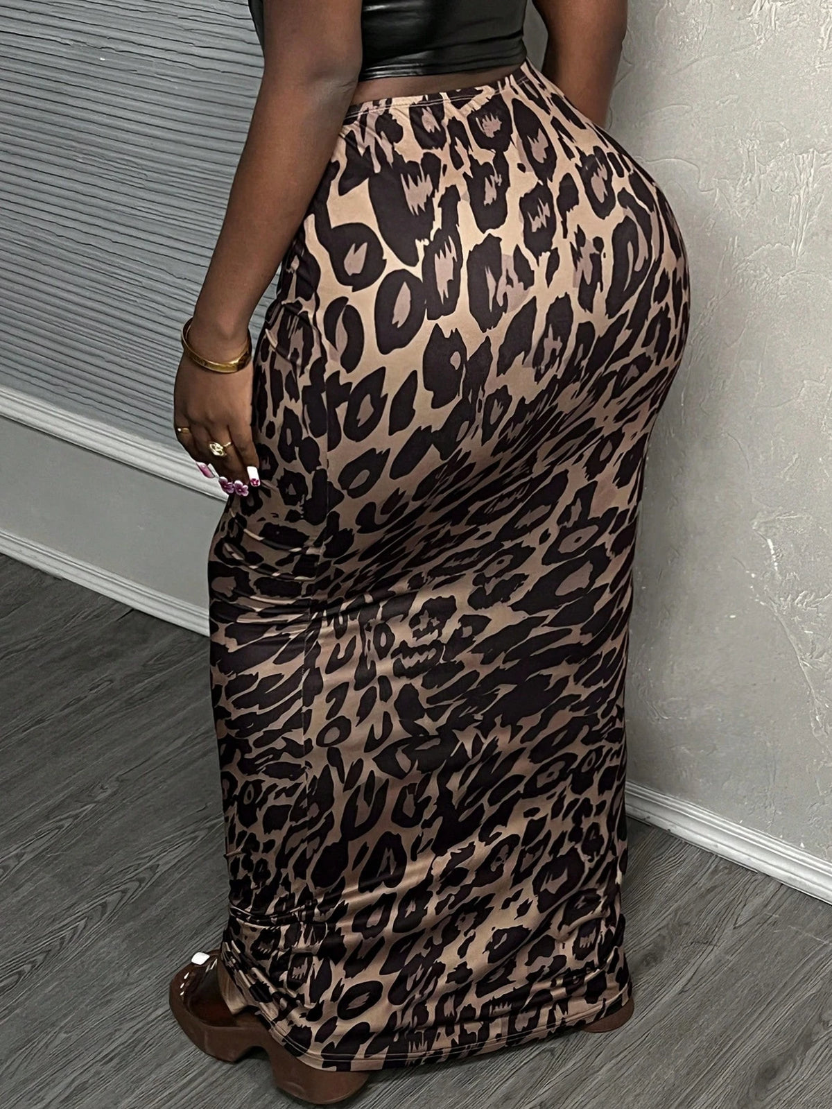 Slaydiva Elegant Beach Vacation Leopard Print Elastic Knit Women's Mermaid Skirt, Bodycon Style With Elastic Waistband