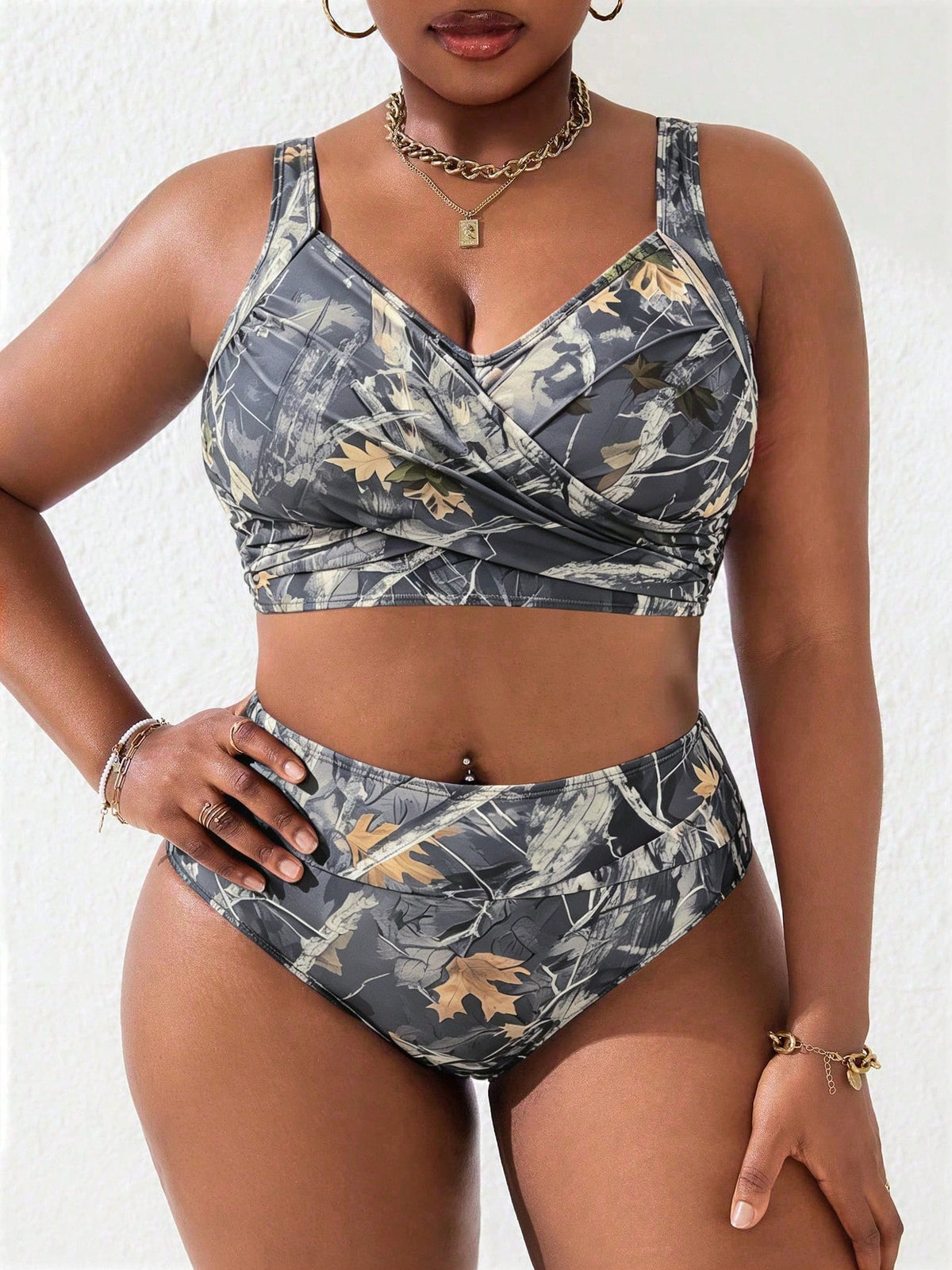 Slaydiva Plus Size Women 2pcs Leaf Print Overlap Ruched Cami Tank Top & Bikini Bottom Swimsuit Set, Summer Beach Vacation