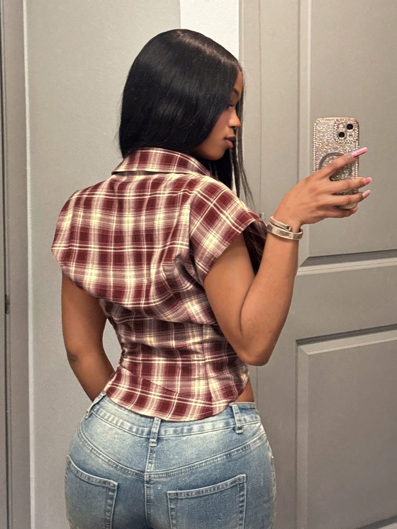 Slaydiva Women's Summer Casual Burgundy Apricot Checkered Shirt,Club Night Y2K Street Style Retro Polo Collar V-Neck Open Lapel V-Hem Basic Top Music Festival
