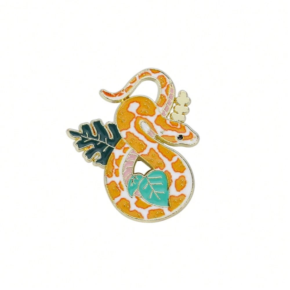 Snake Enamel Brooch Fashion Decorative Brooches Ornaments Lapel Bag Badges Jewelry Gifts 2025 New Style Pin For Clothes Bag Charm School Office Accessories Shirts Jacket Halloween Autumn-Winter Access