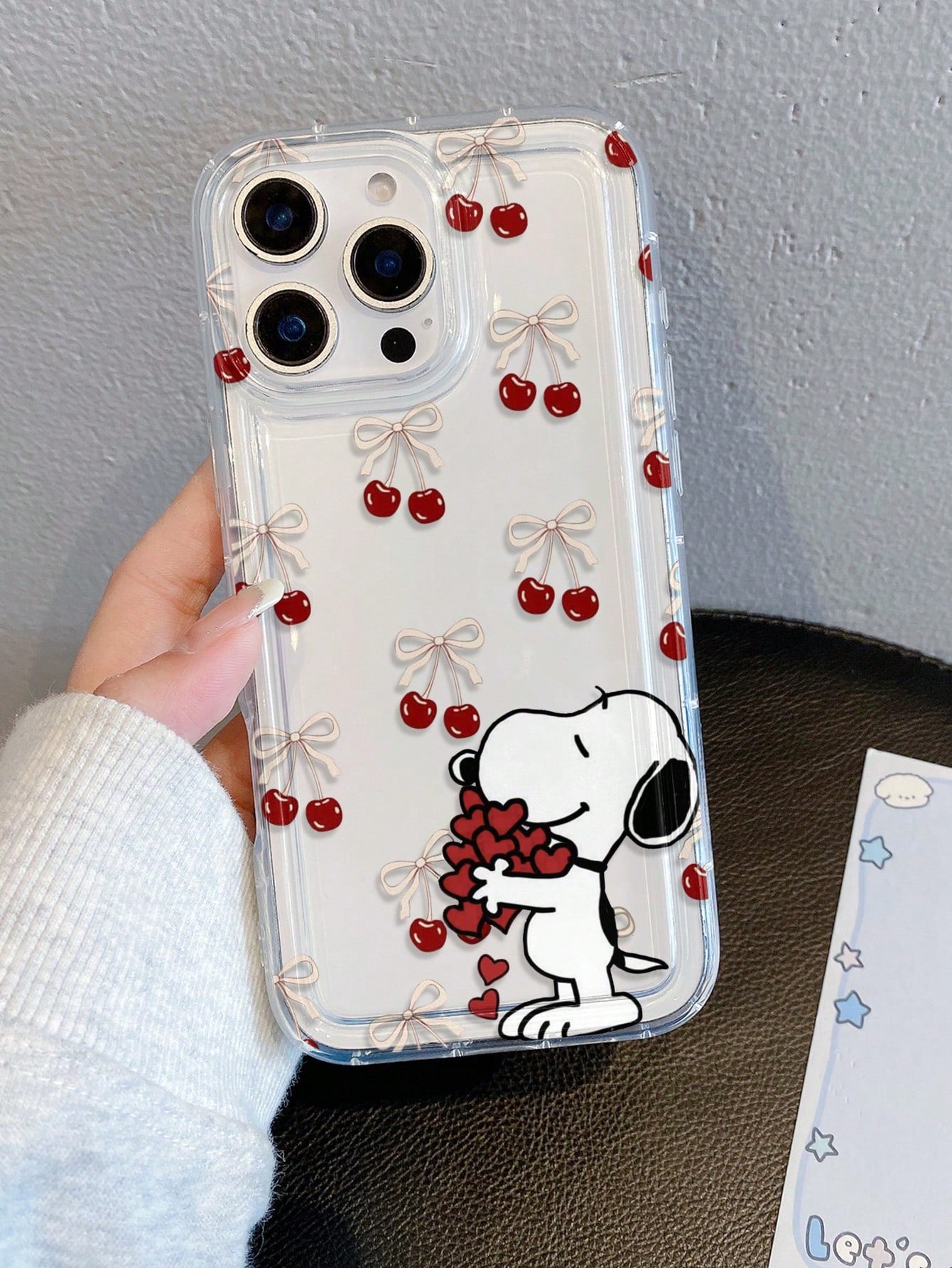 SNOOPY This Cartoon Anime Airbag Phone Case Is Made Of Anti-Drop Tpu Material And Can Be Given As A Holiday Gift. It Is Suitable For Apple Phones, And The New Model Is Suitable For IPhone13/14/15/16