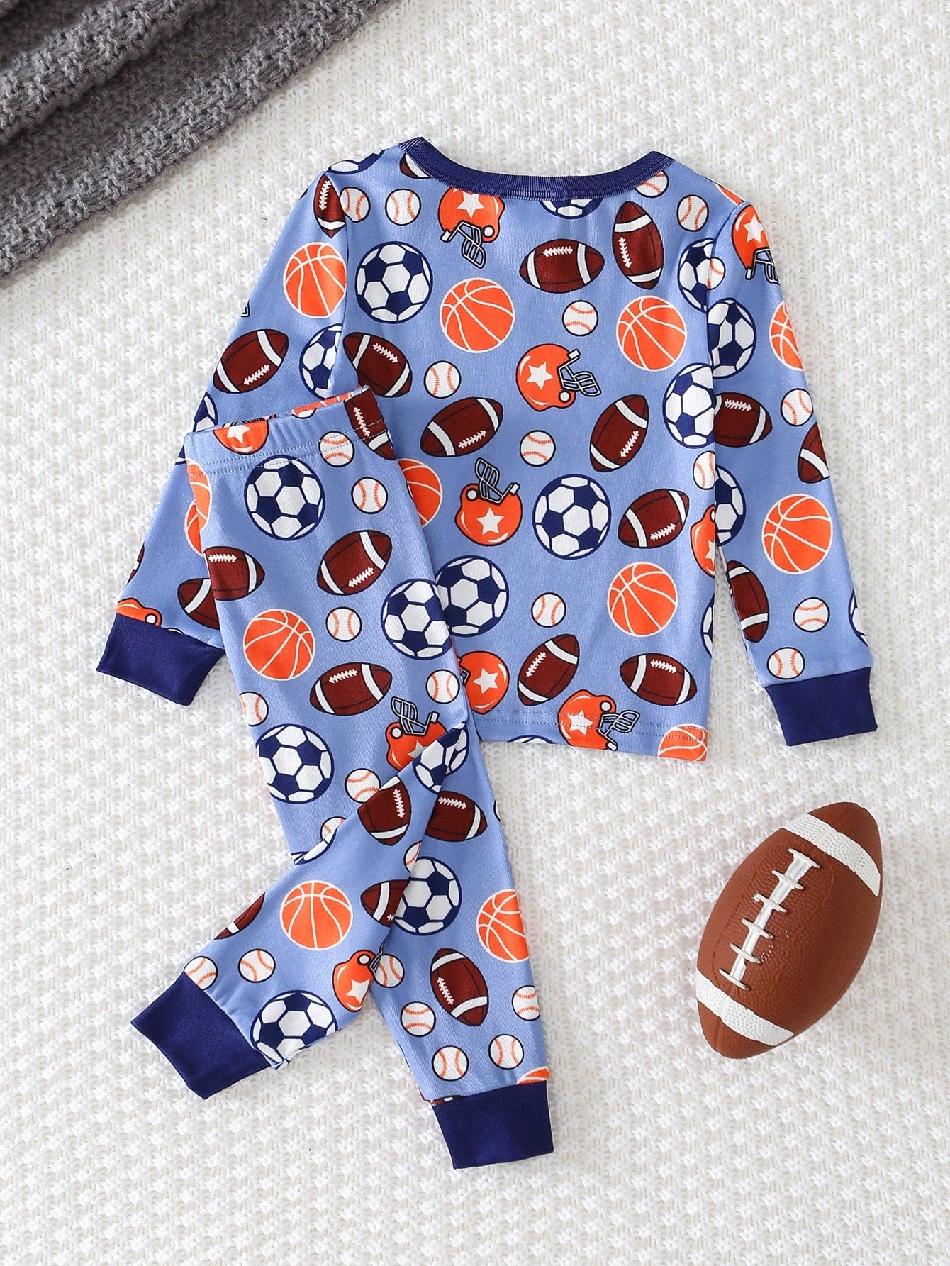 Snug Fit Pajamas 2-Piece Set For Baby Boys, Long Sleeve T-Shirt And Tight Pants With Fun Ball Pattern Design, Soft And Skin-Friendly Fabric, Comfortable Home Wear For Kids, Promoting Comfortable