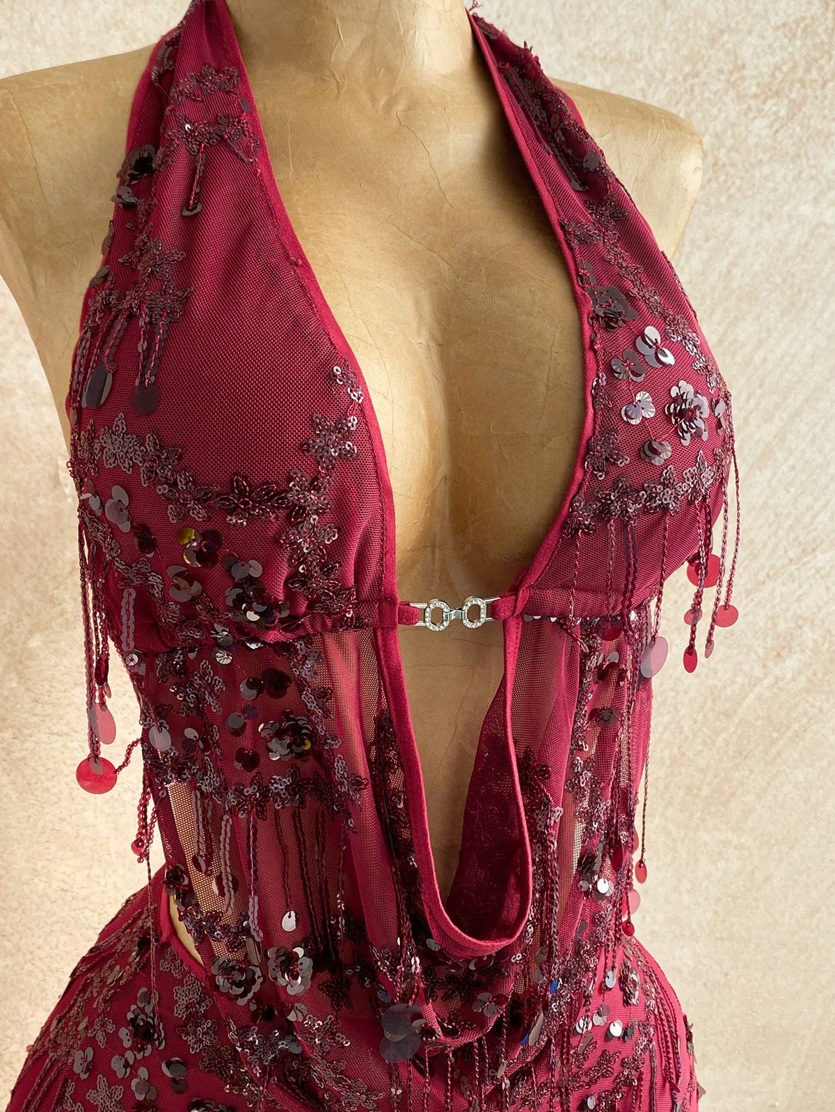 Soleia 2pcs Fitted Shiny Fringe Sequin Drape Neck Camisole & Mini Skirt Set,Burgundy,Summer,70s,Night Out,Party Women's Glitter Skirt For Music Festivals